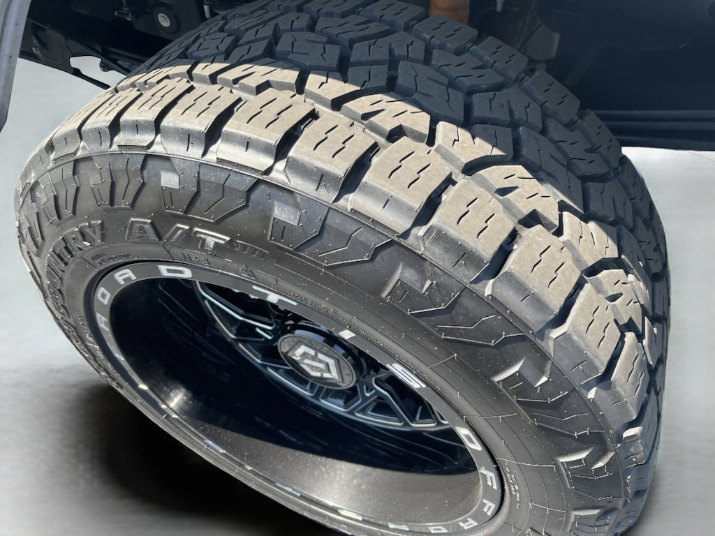 Used 2022 Ford F-250 XLT Truck Crew Cab