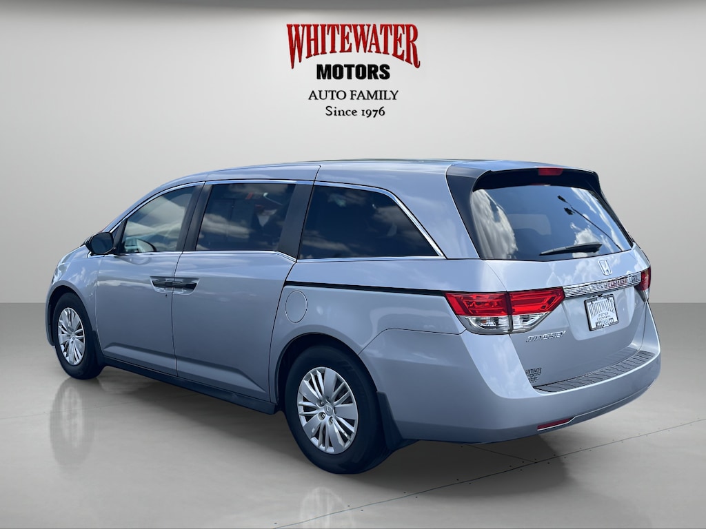 Used 2016 Honda Odyssey LX Van Passenger Van