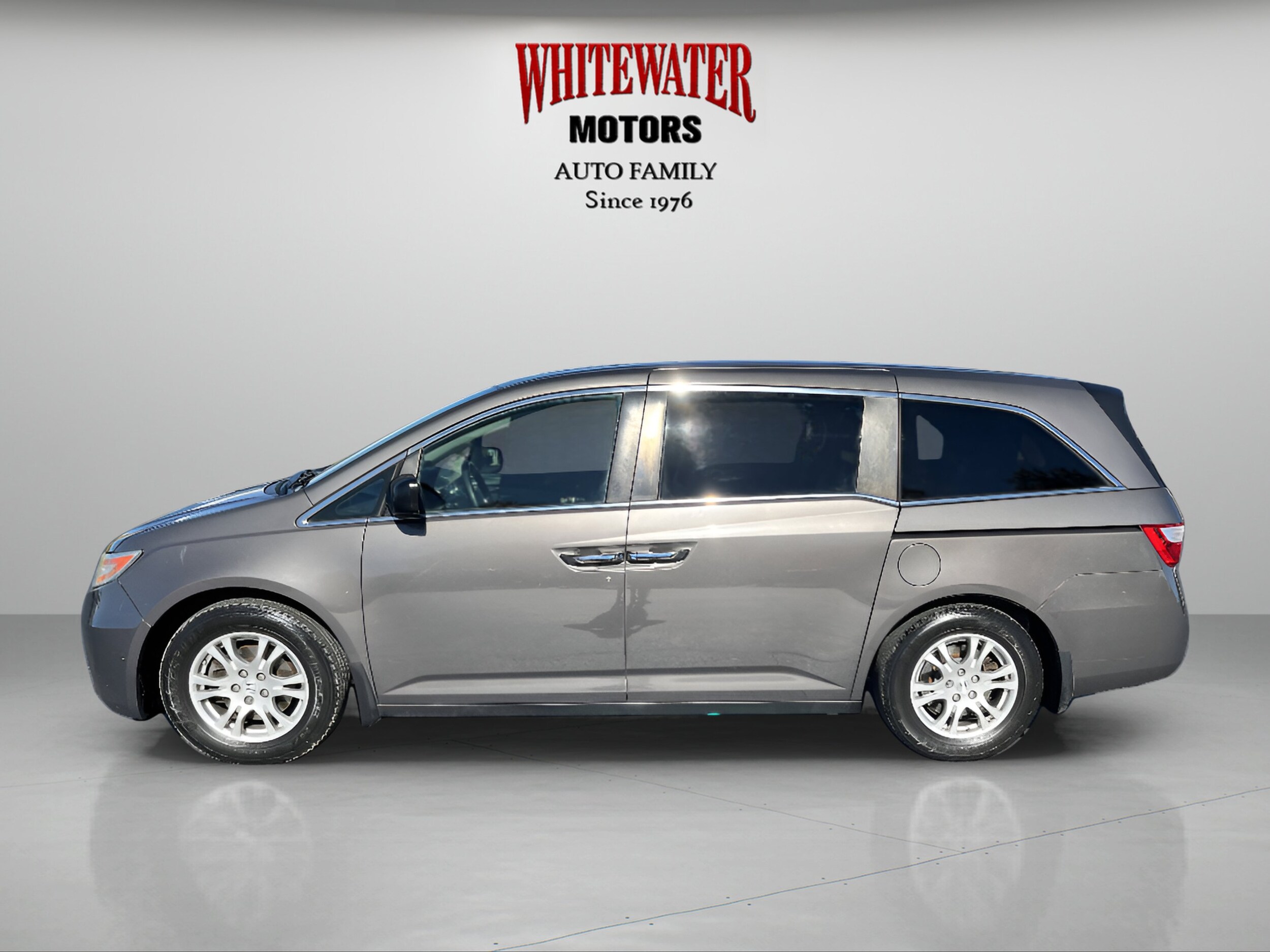 2013 Honda Odyssey EX-L photo 2