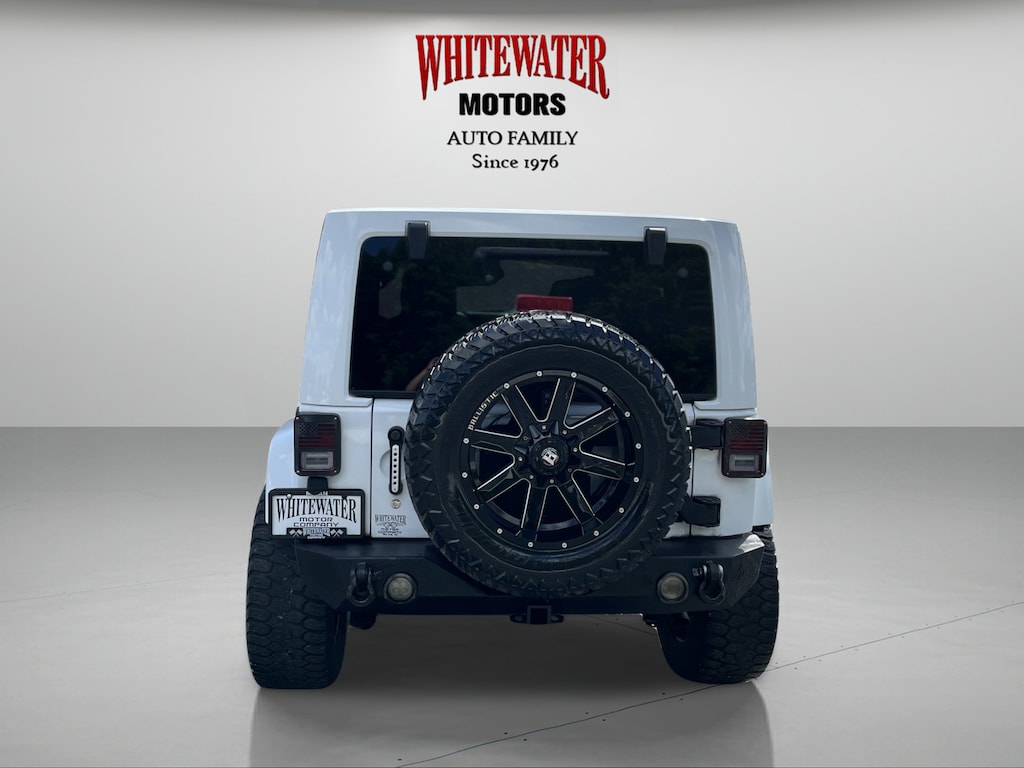 Used 2017 Jeep Wrangler JK Unlimited Sahara SUV