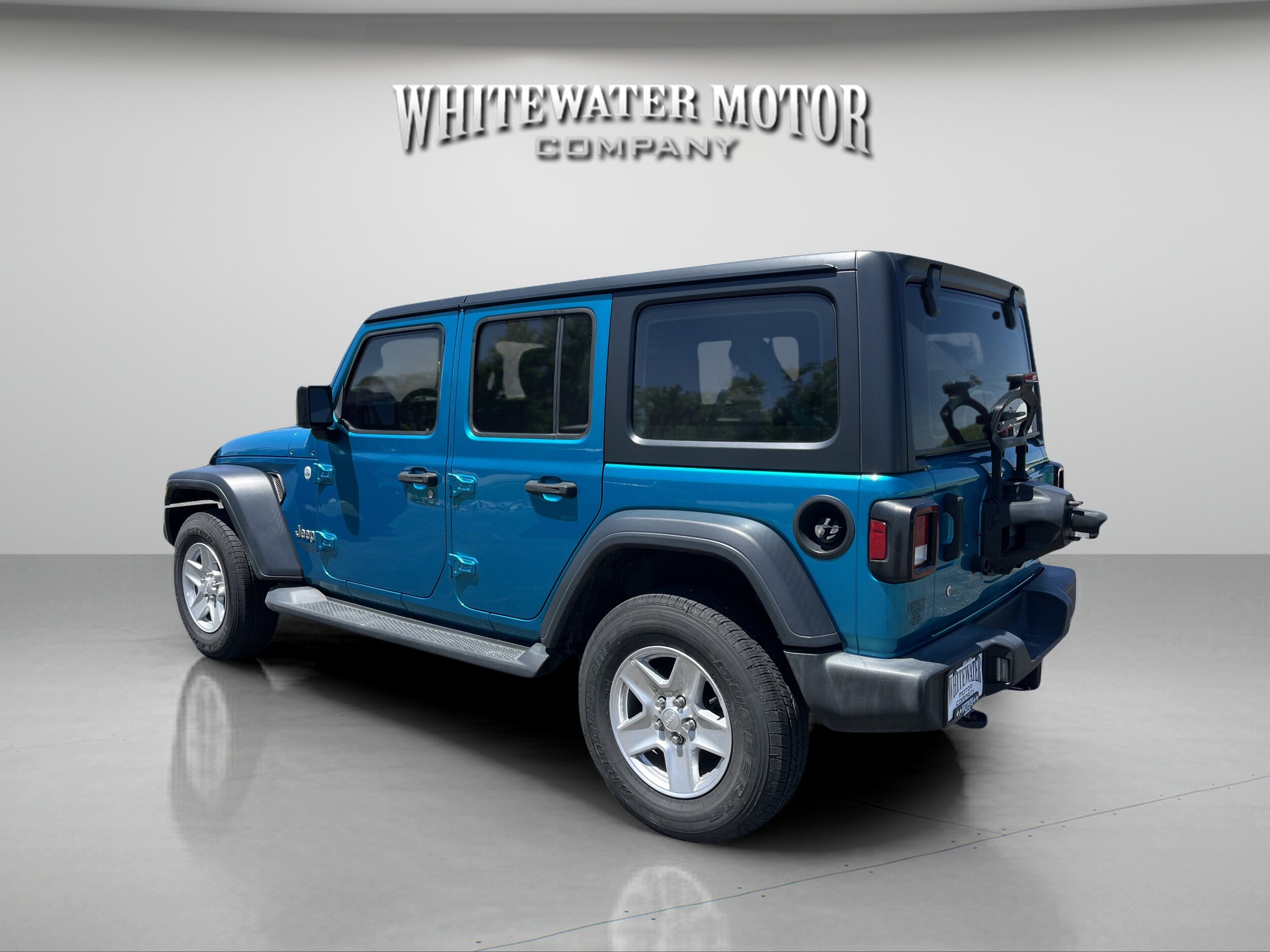 2019 Jeep Wrangler Unlimited Sport photo 3