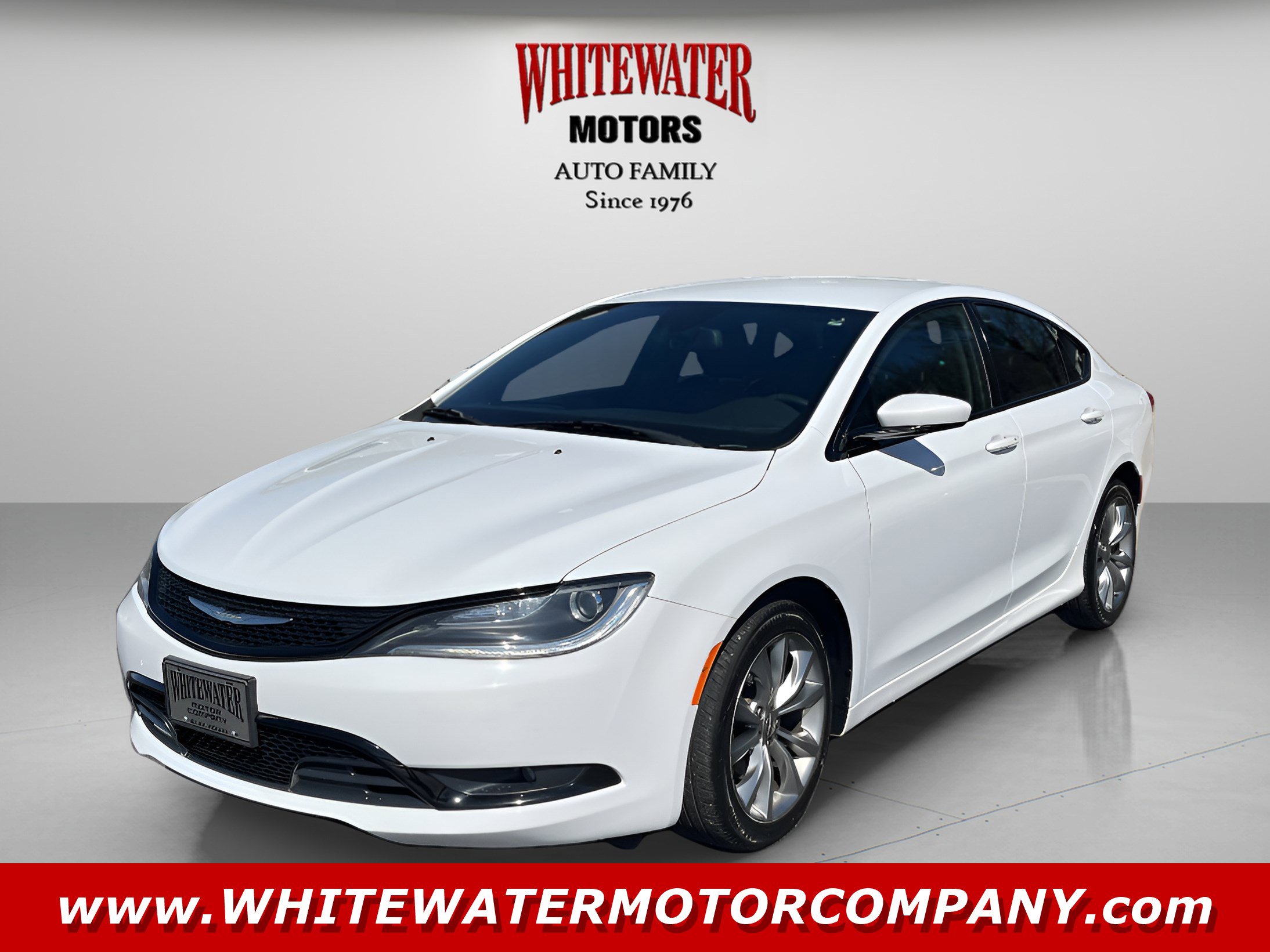 2016 Chrysler 200 S