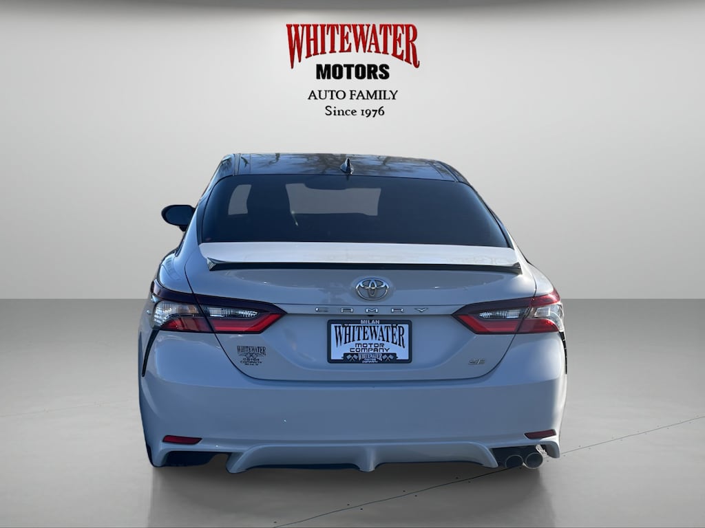 Used 2022 Toyota Camry SE Sedan