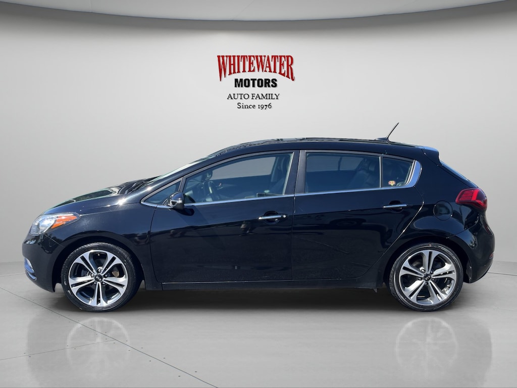 Used 2016 Kia Forte 5-Door EX Hatchback