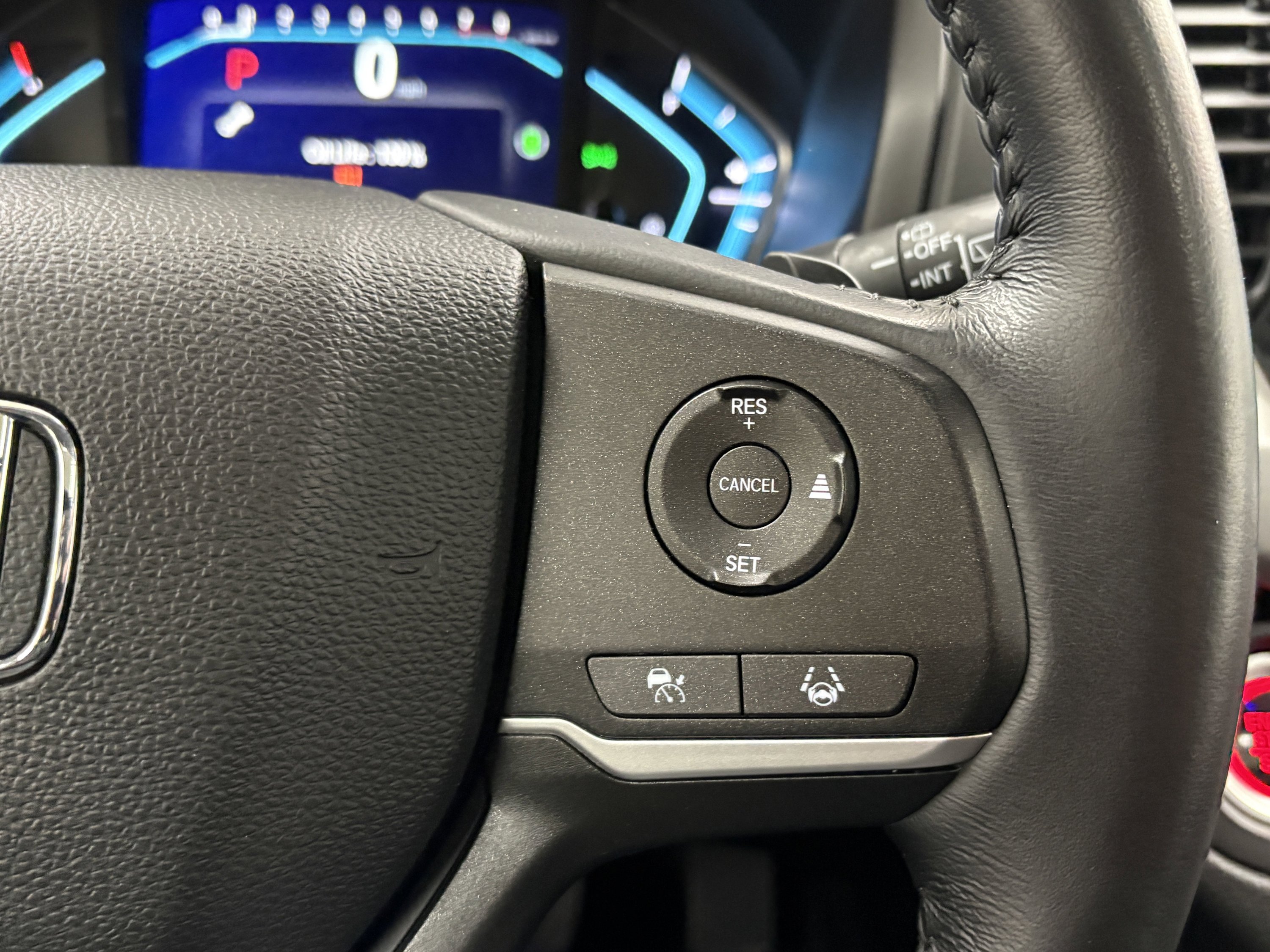 2024 Honda Odyssey EX-L - Photo 33