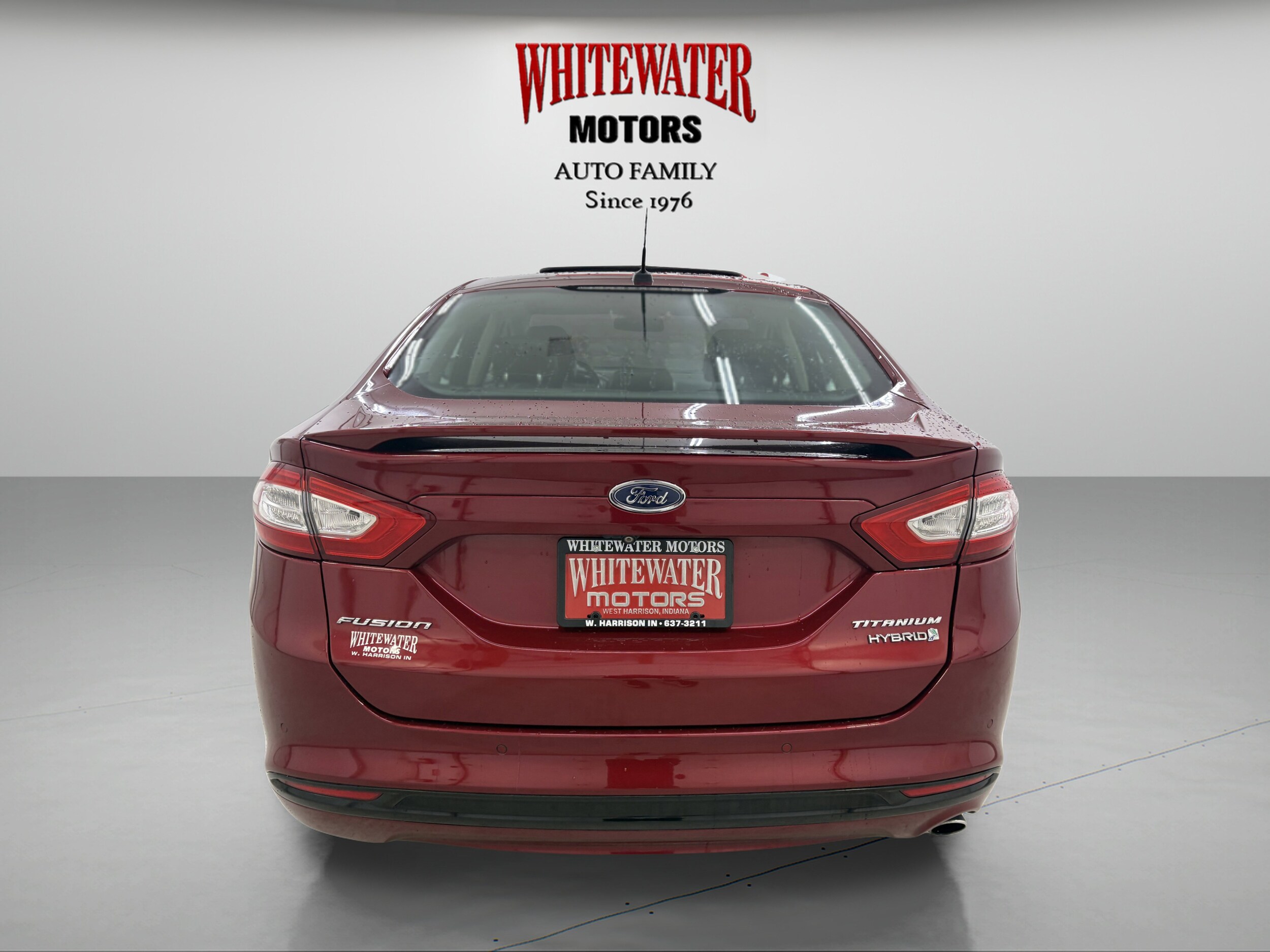 2015 Ford Fusion Titanium Hybrid photo 3
