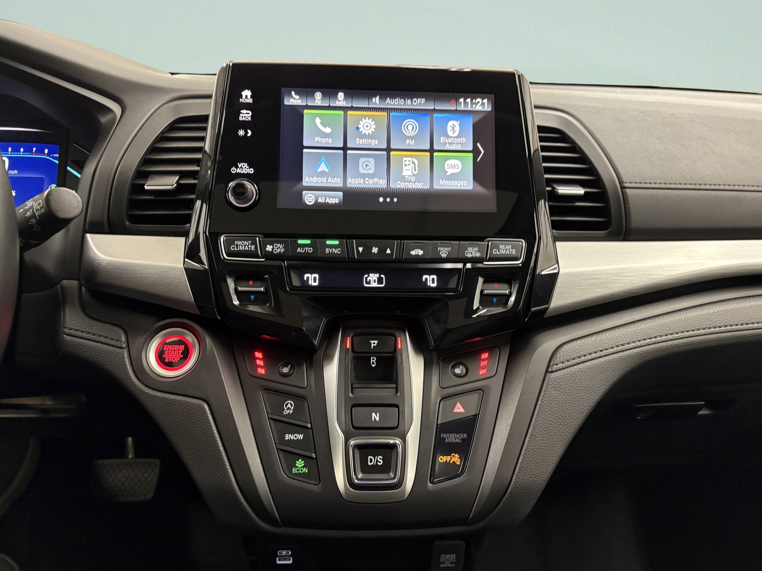 2024 Honda Odyssey EX-L - Photo 15