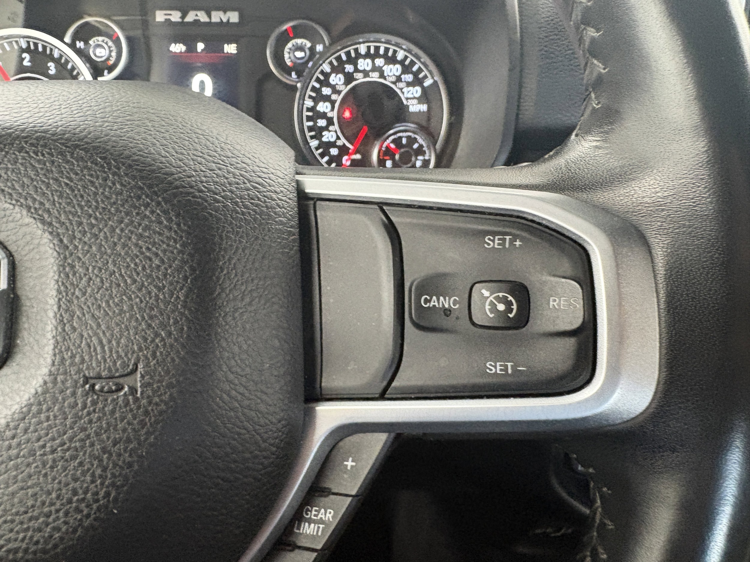 2024 RAM Ram 2500 Pickup Big Horn - Photo 31