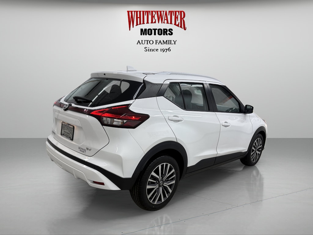 Used 2021 Nissan Kicks SV Sport Utility