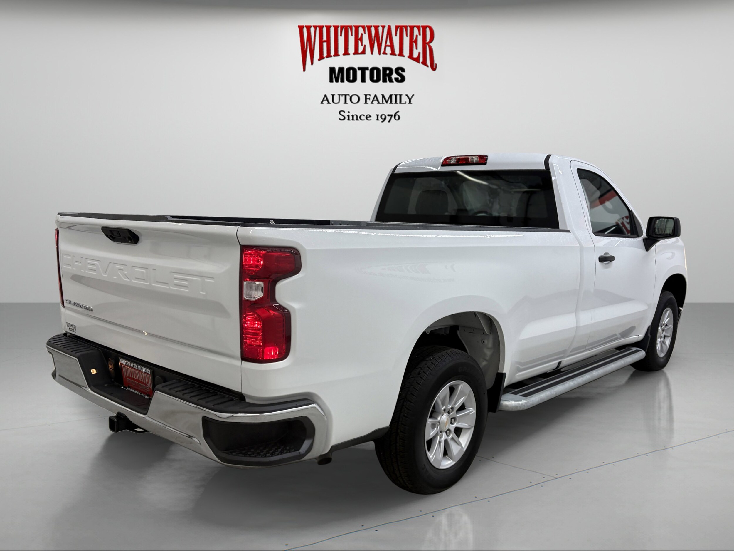 2024 Chevrolet Silverado 1500 Work Truck photo 4
