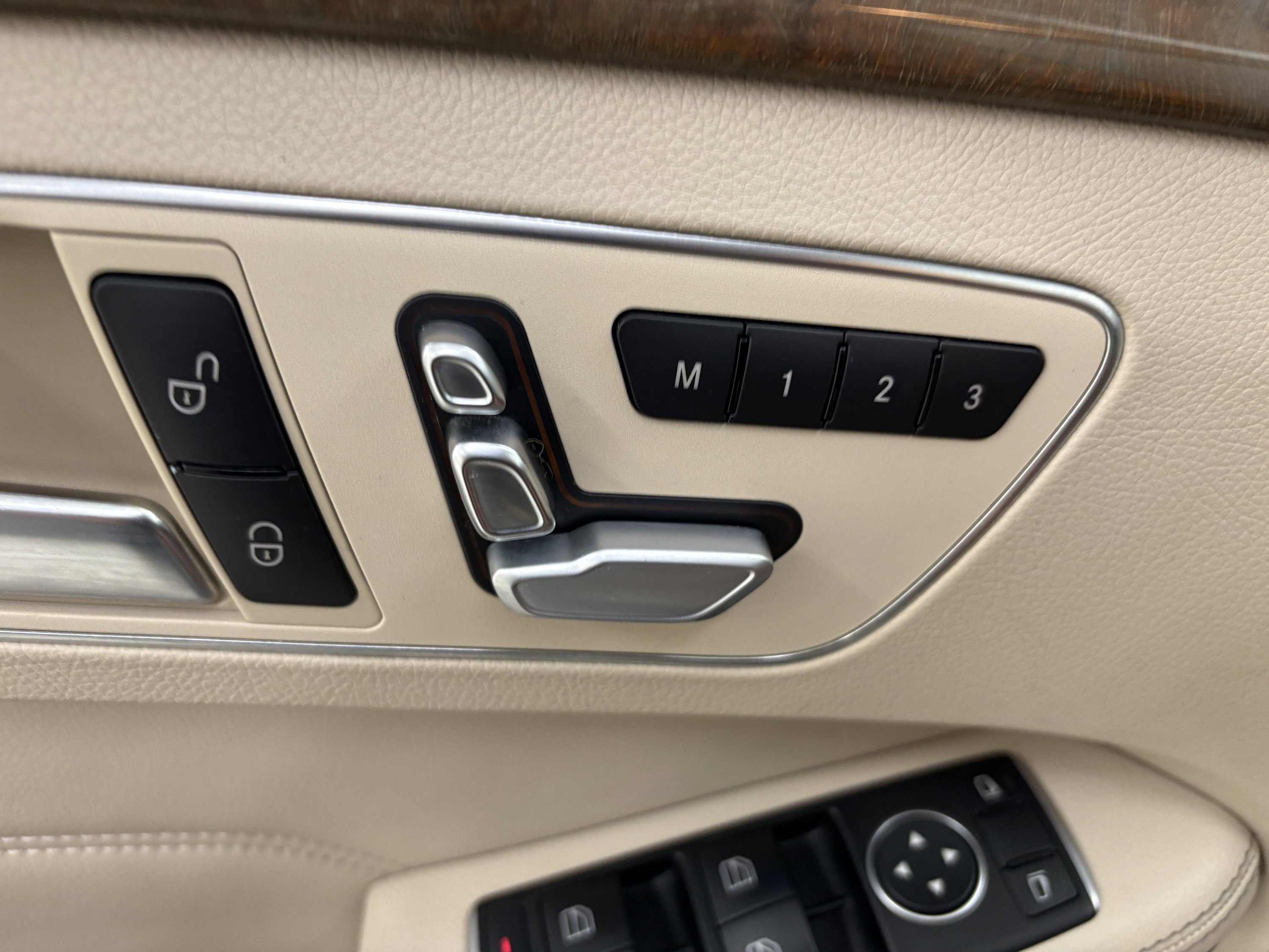 2014 Mercedes-Benz E-Class E350 Luxury - Photo 22