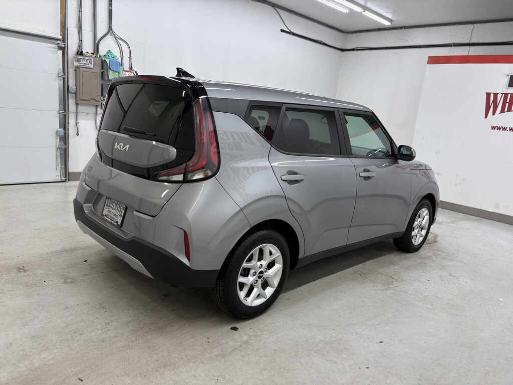Used 2023 Kia Soul LX Hatchback