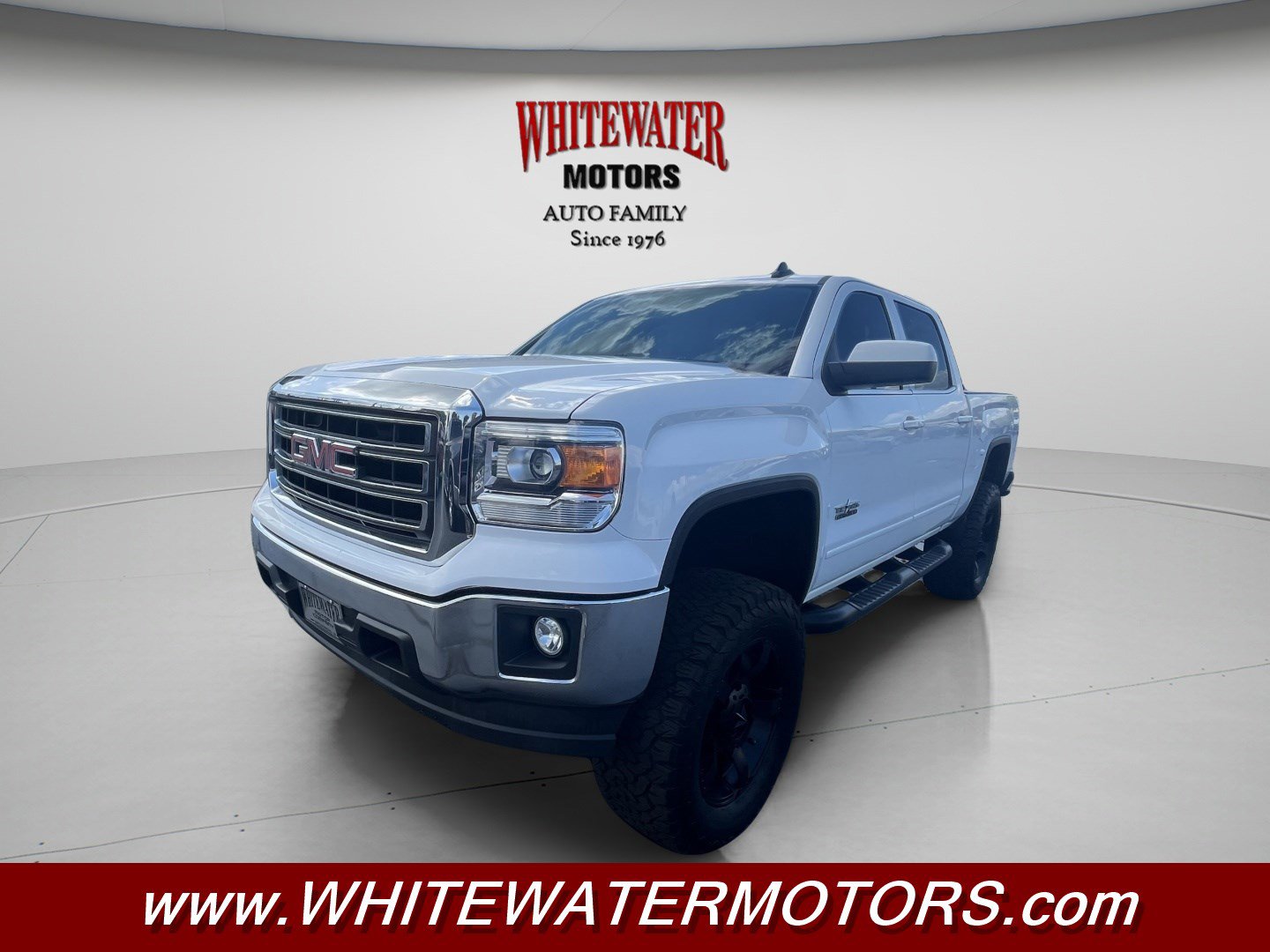 2015 GMC Sierra SLE's photo