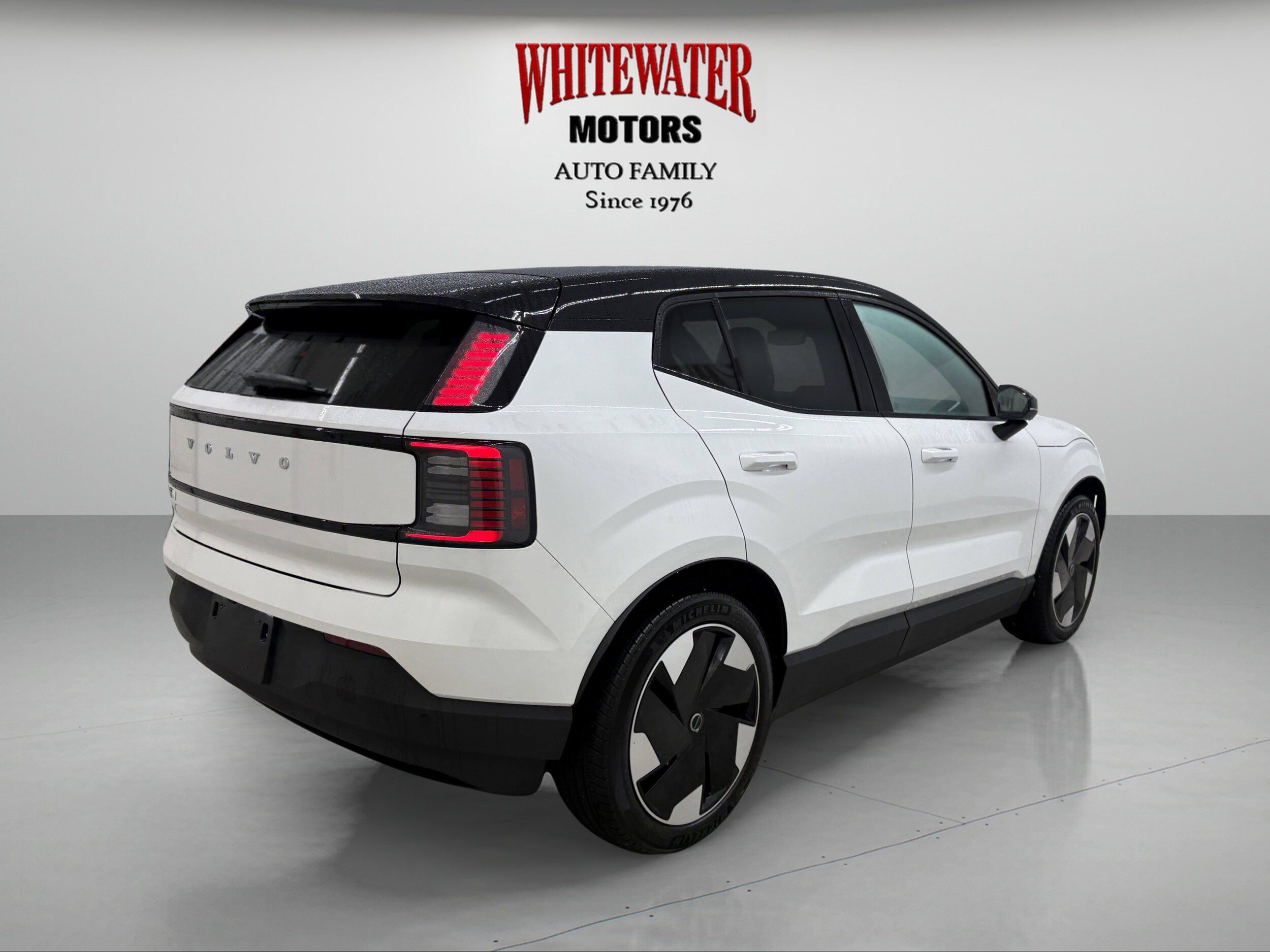 2025 Volvo EX30 Plus photo 4