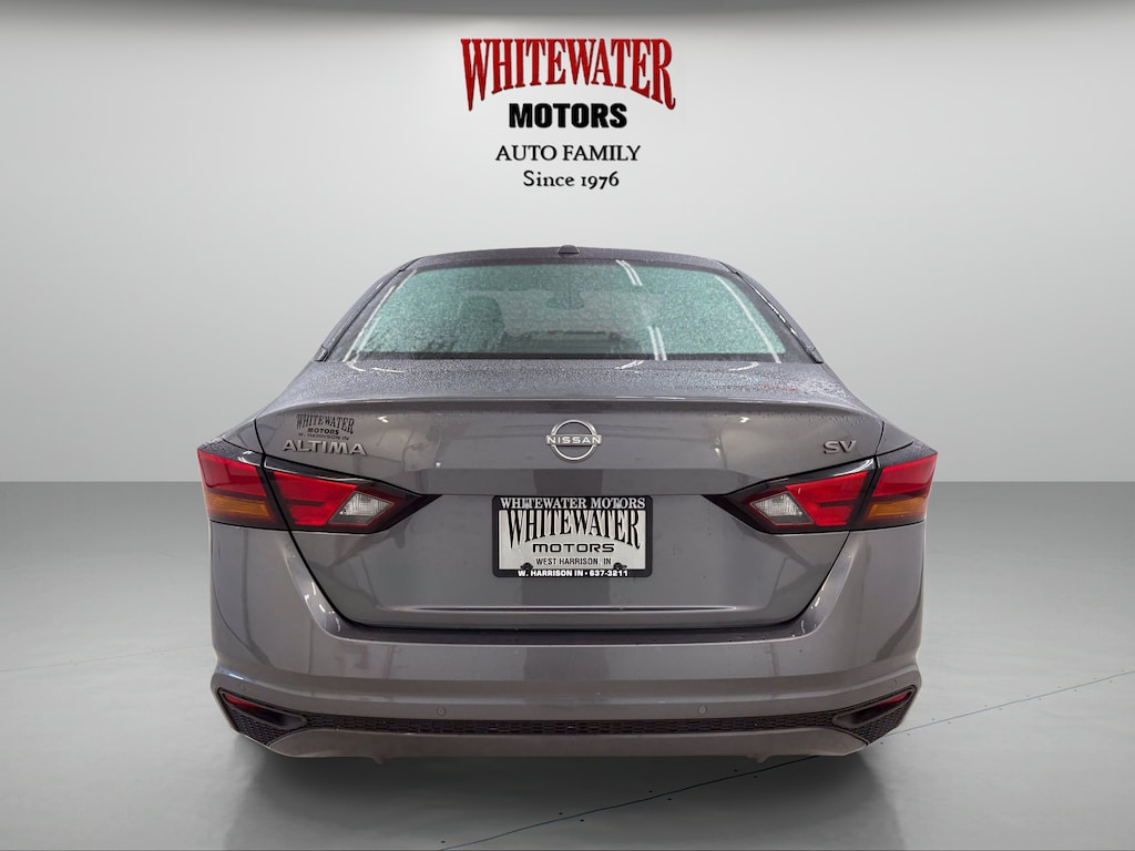 Used 2024 Nissan Altima 2.5 SV 4dr Car