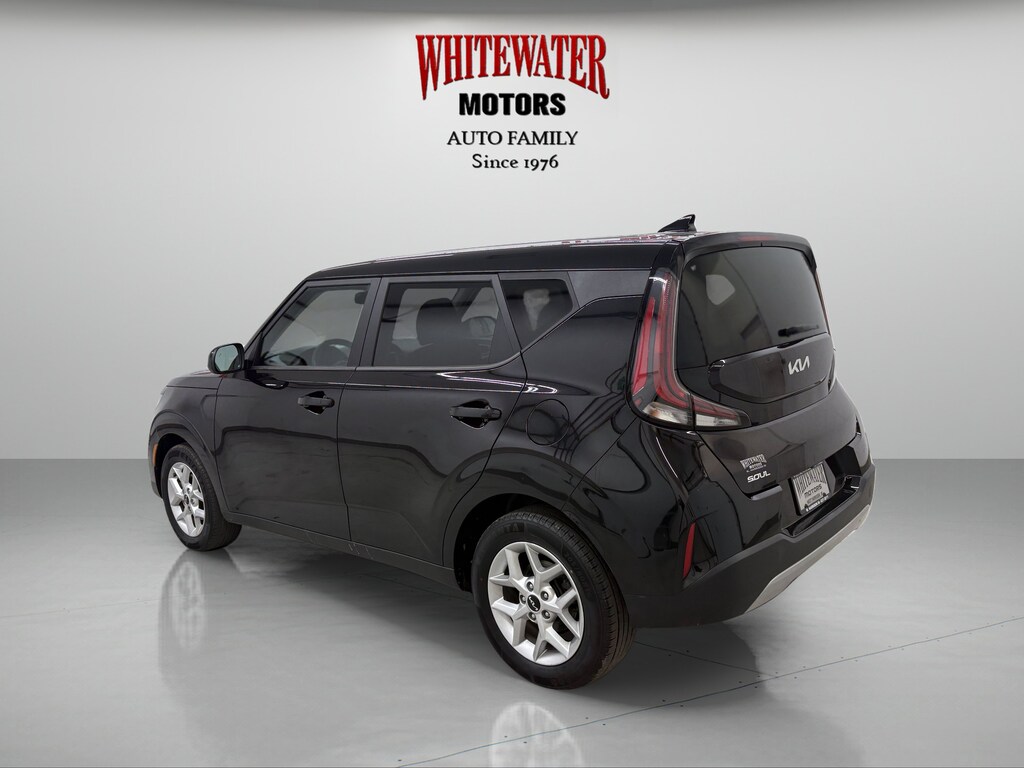 Used 2023 Kia Soul LX Hatchback