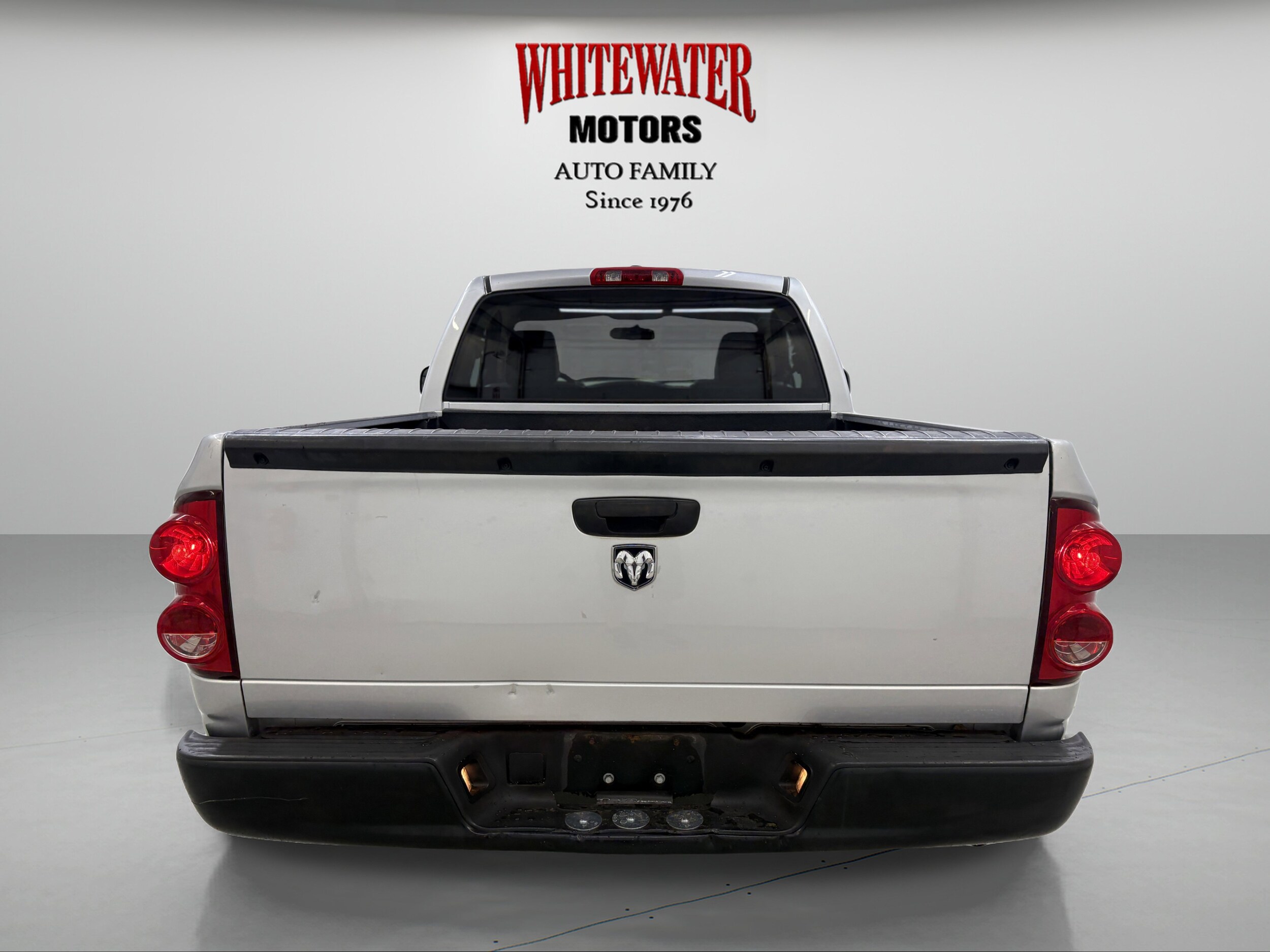 2008 Dodge Ram ST photo 3