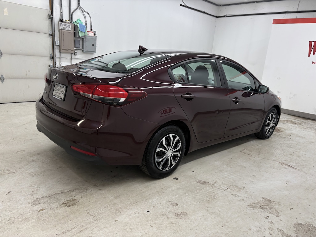 Used 2017 Kia Forte LX 4dr Car