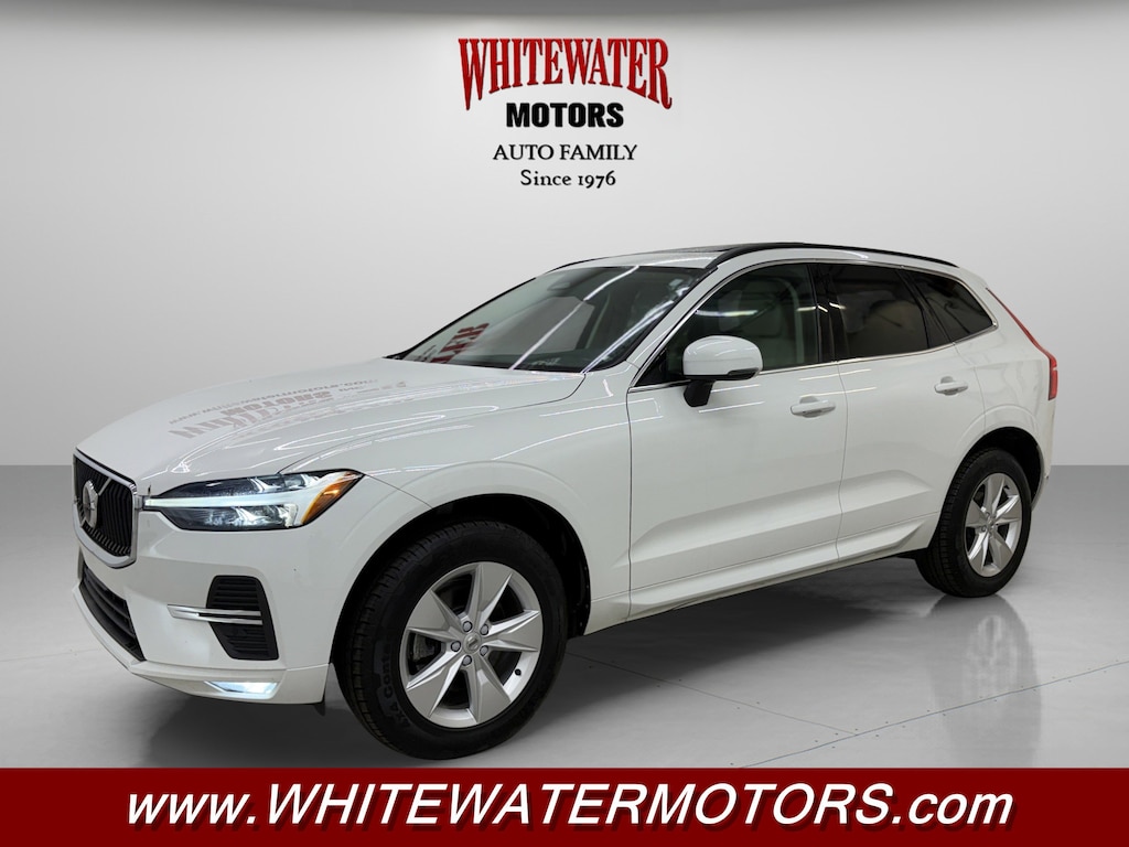 Used 2022 Volvo XC60 Momentum Sport Utility