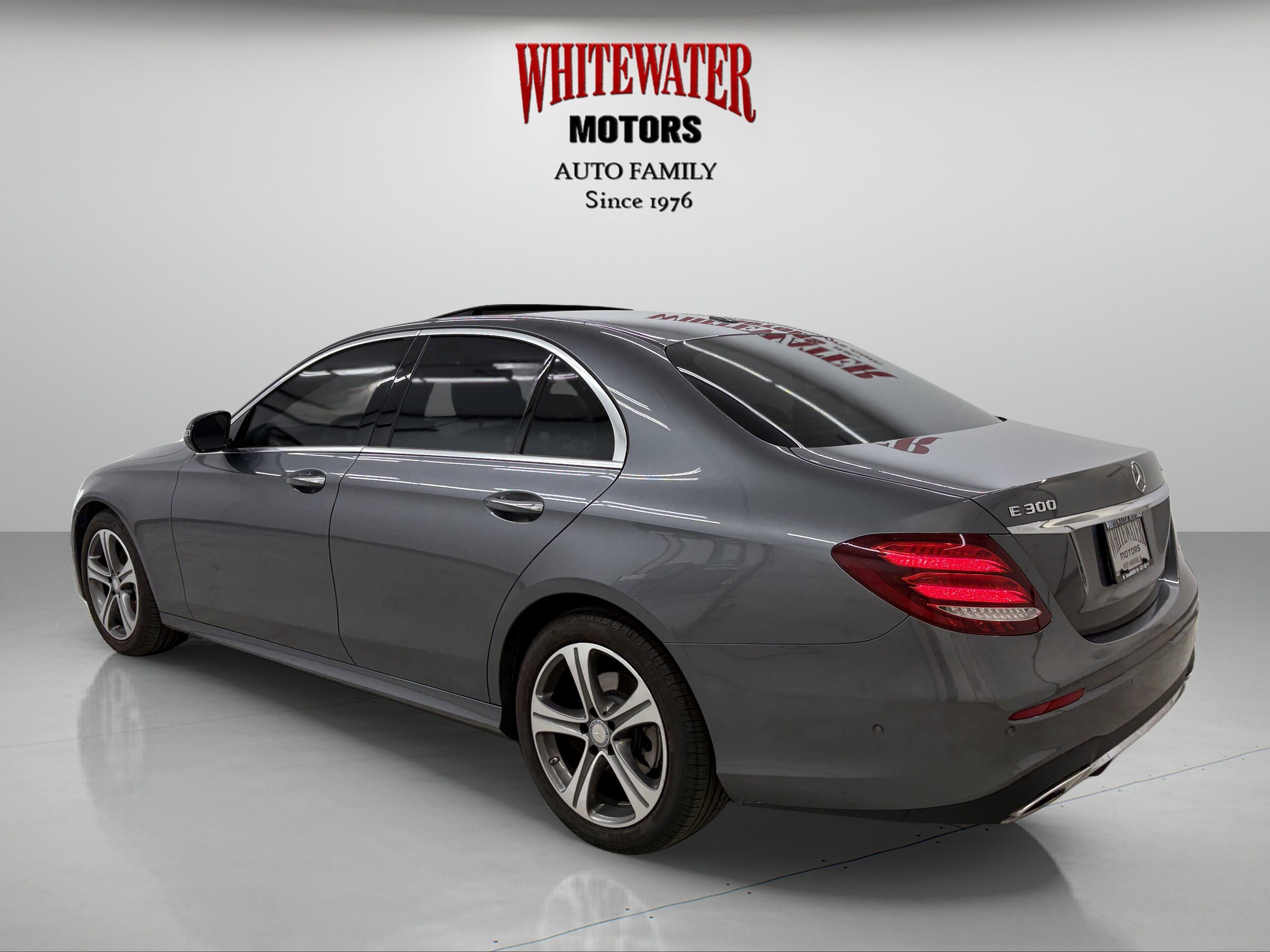2017 Mercedes Benz E 300 Sport photo 3