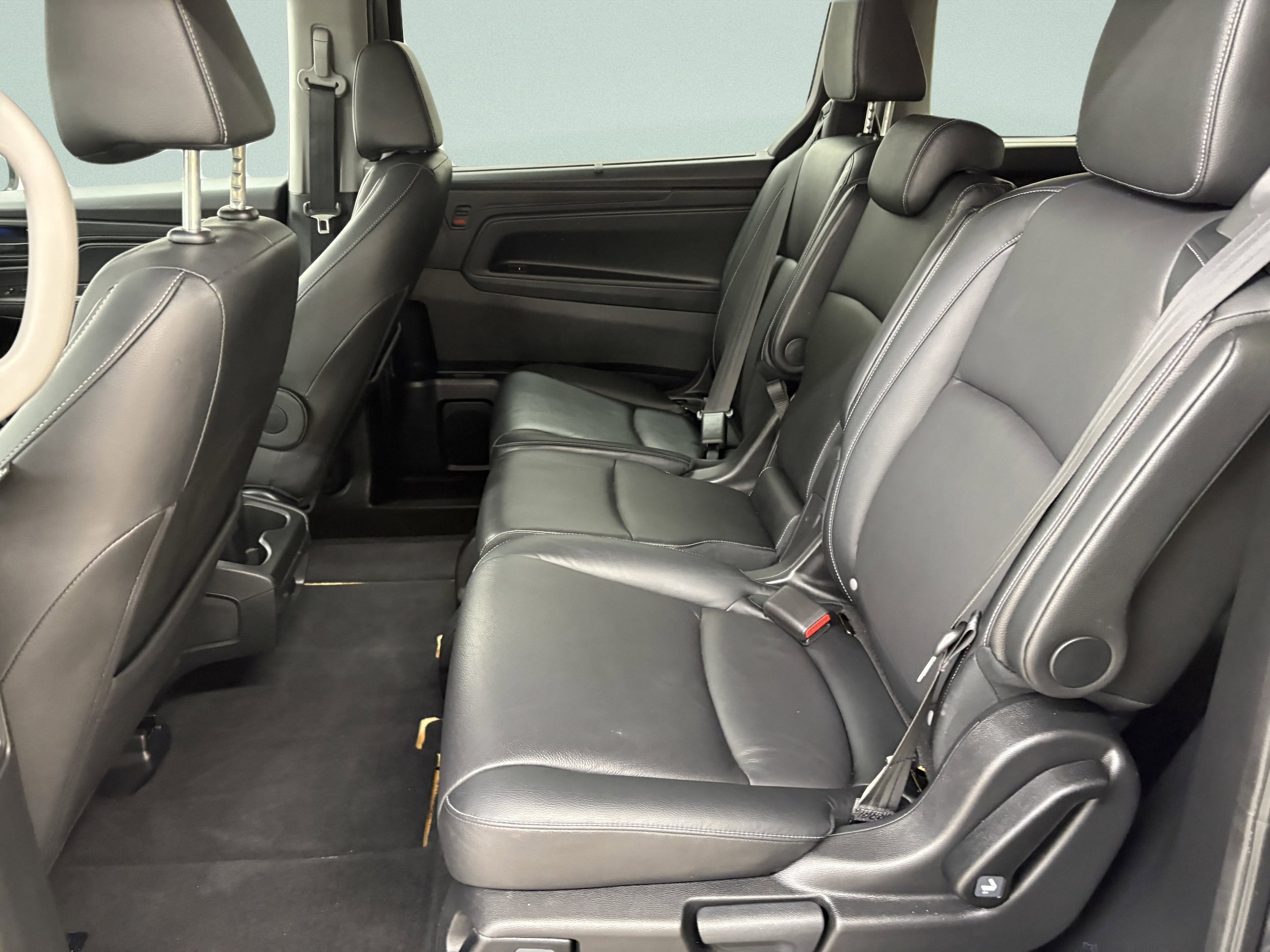 2024 Honda Odyssey EX-L - Photo 12