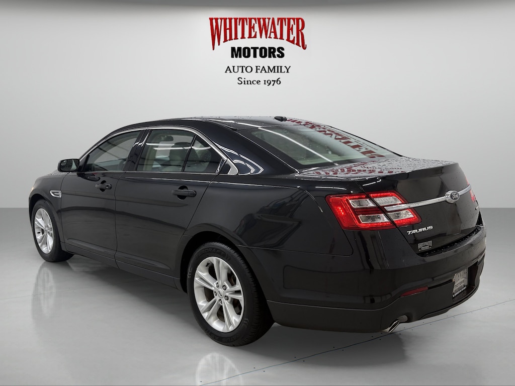 Used 2015 Ford Taurus SE 4dr Car