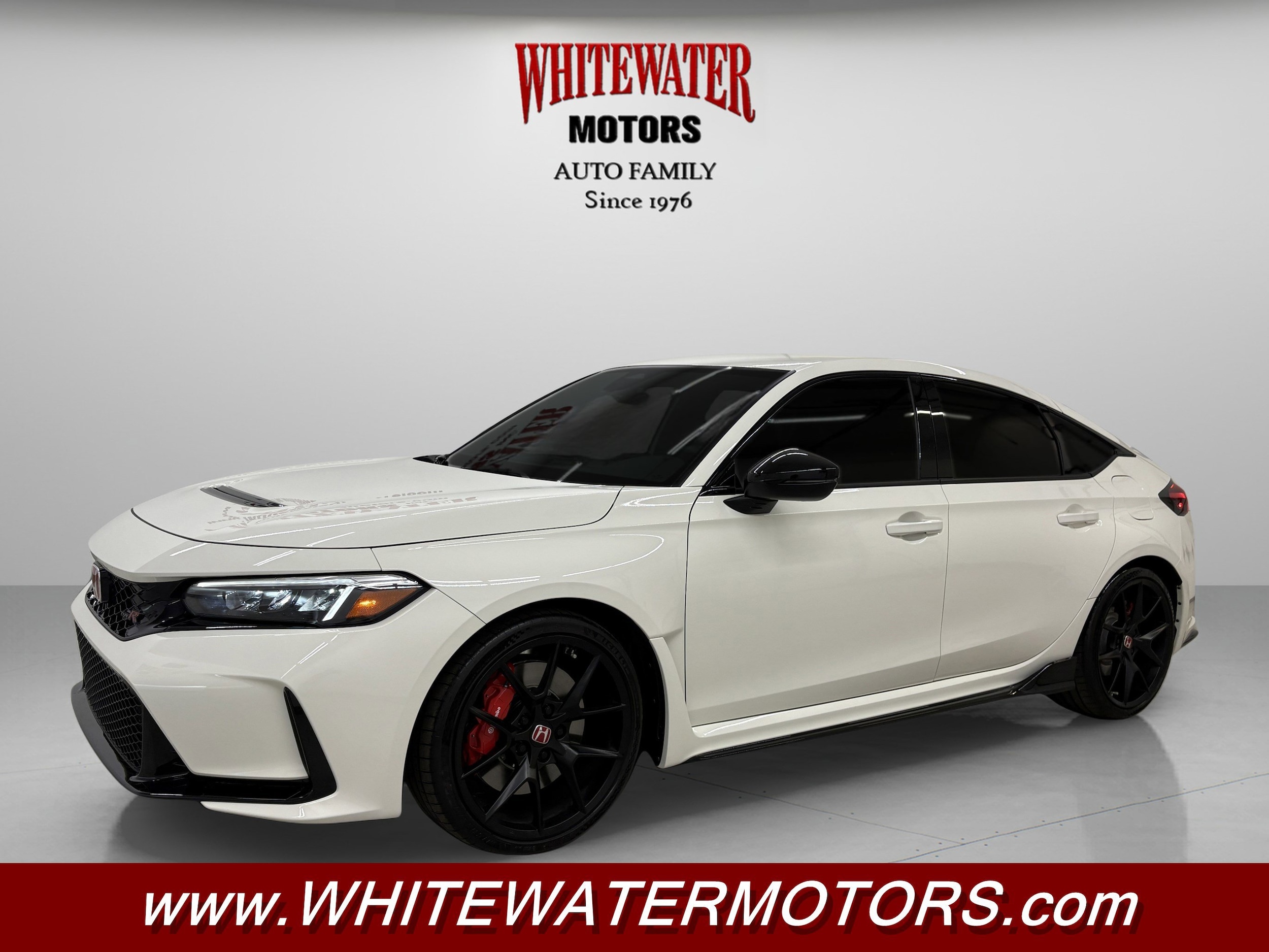 2025 Honda Civic Hatchback Type-R's photo