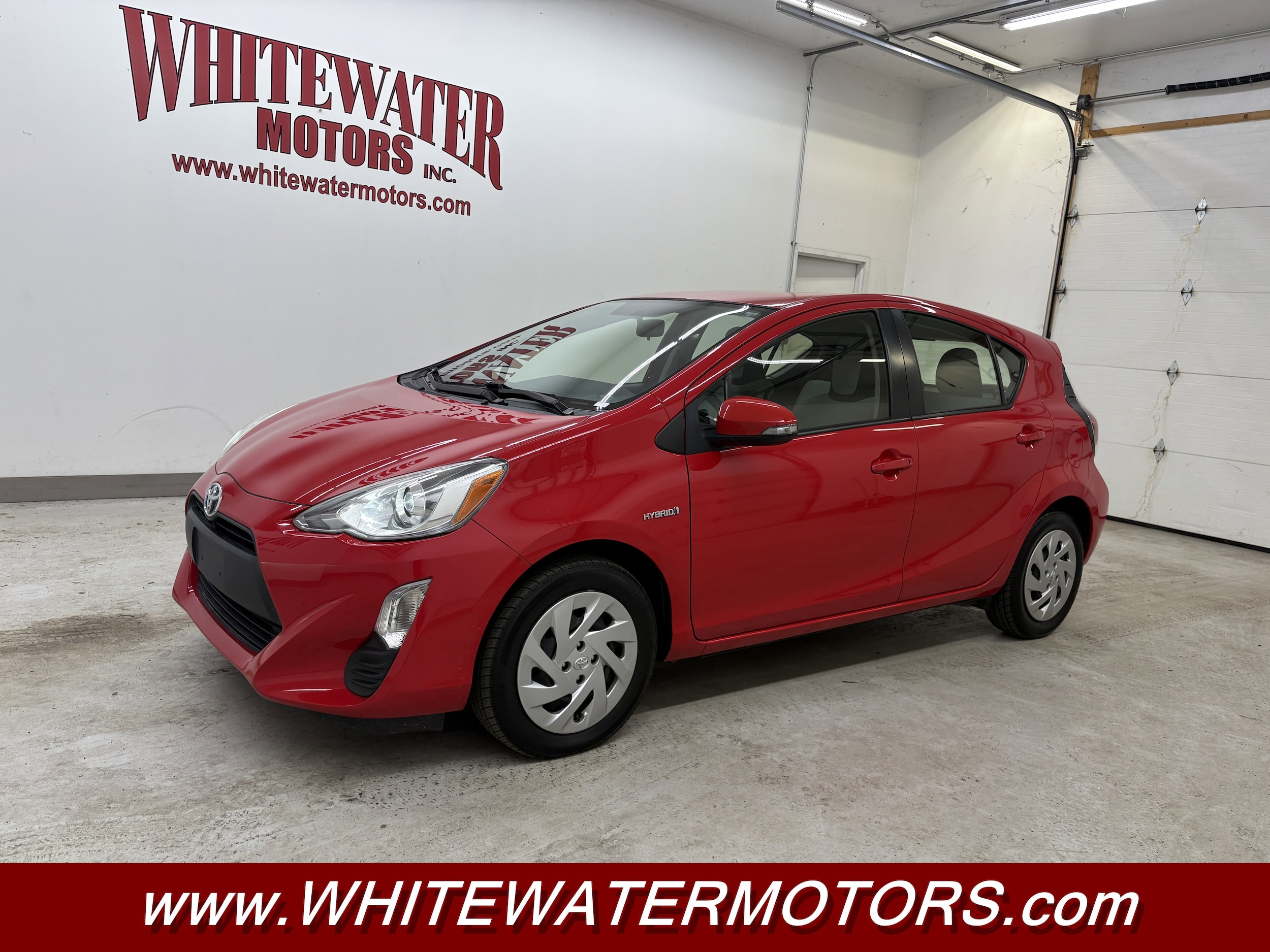 2016 Toyota Prius c One's photo