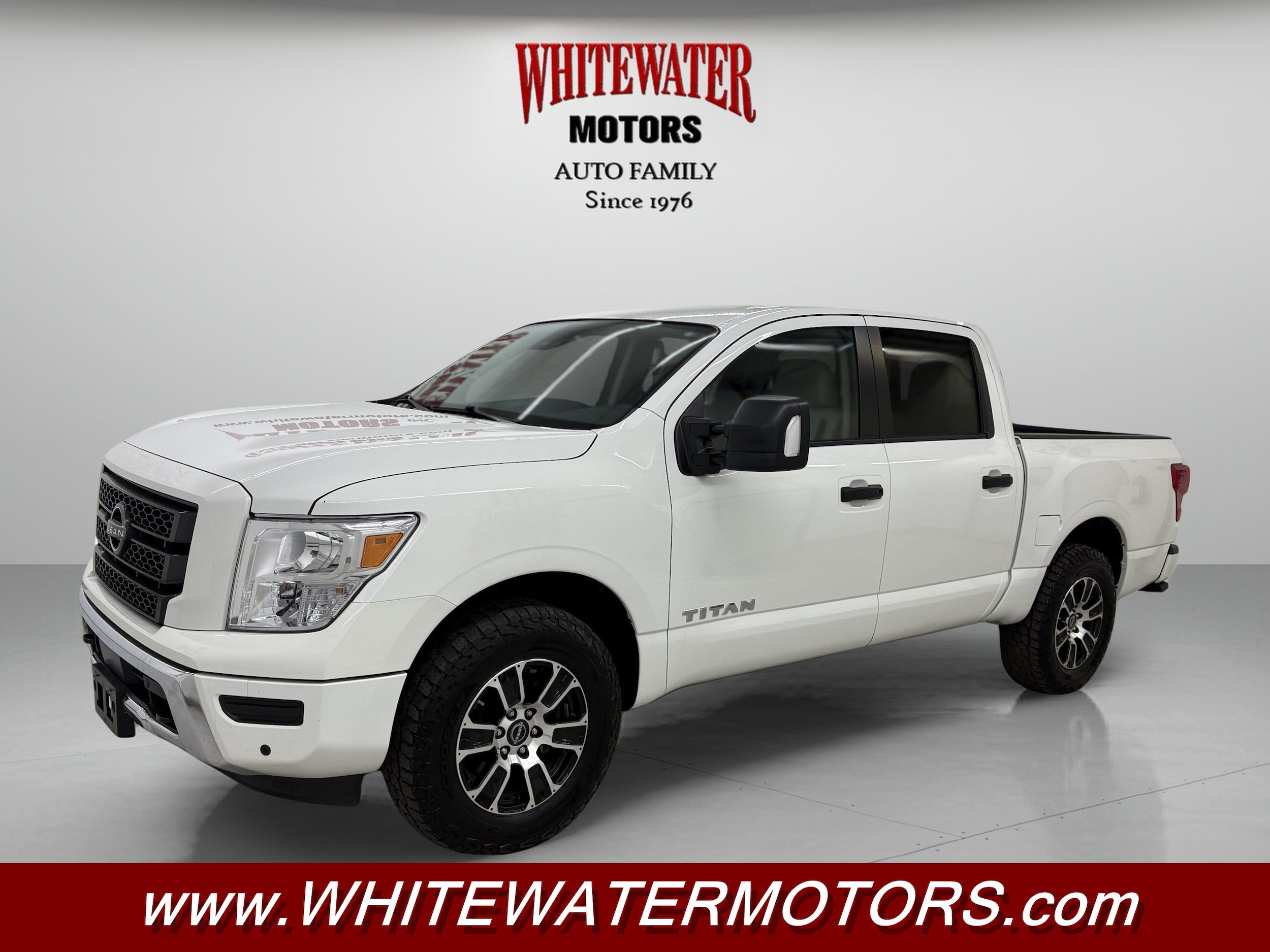 2024 Nissan Titan SV