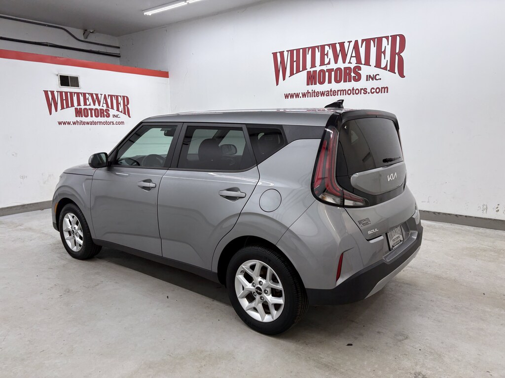 Used 2023 Kia Soul LX Hatchback