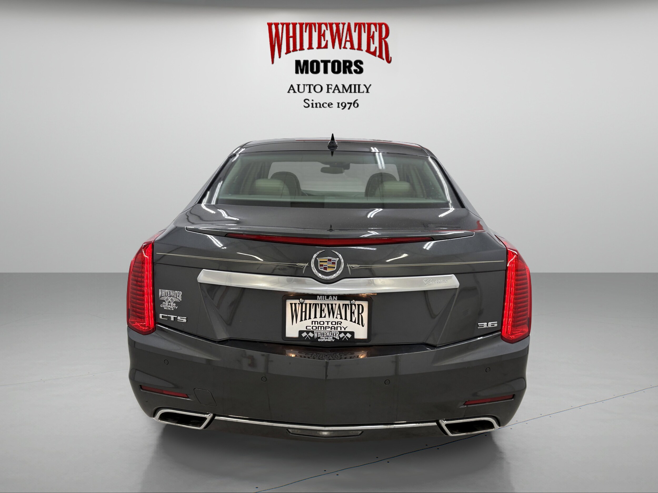 2014 Cadillac CTS Sedan Luxury photo 2