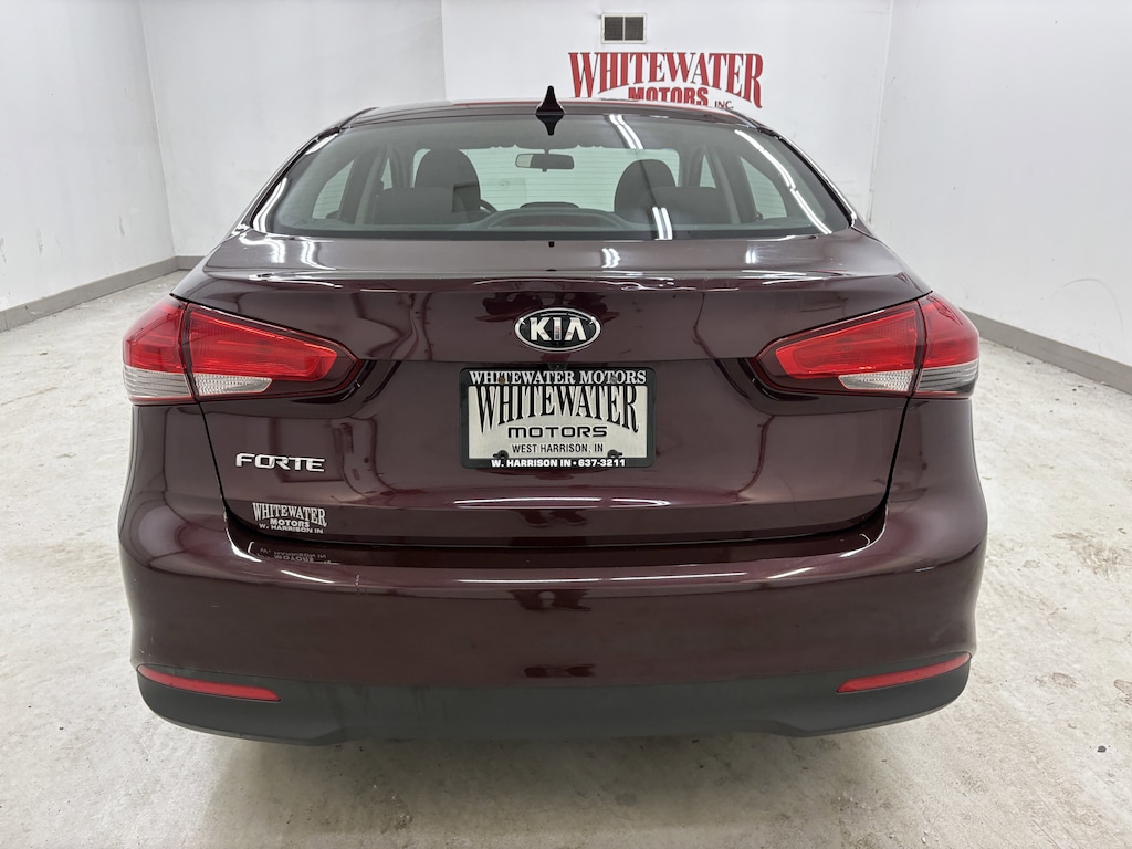 Used 2017 Kia Forte LX 4dr Car