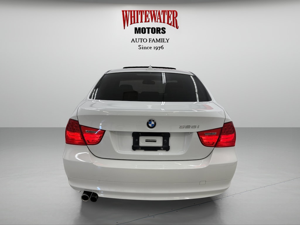 Used 2009 BMW 3 Series 328i xDrive 4dr Car