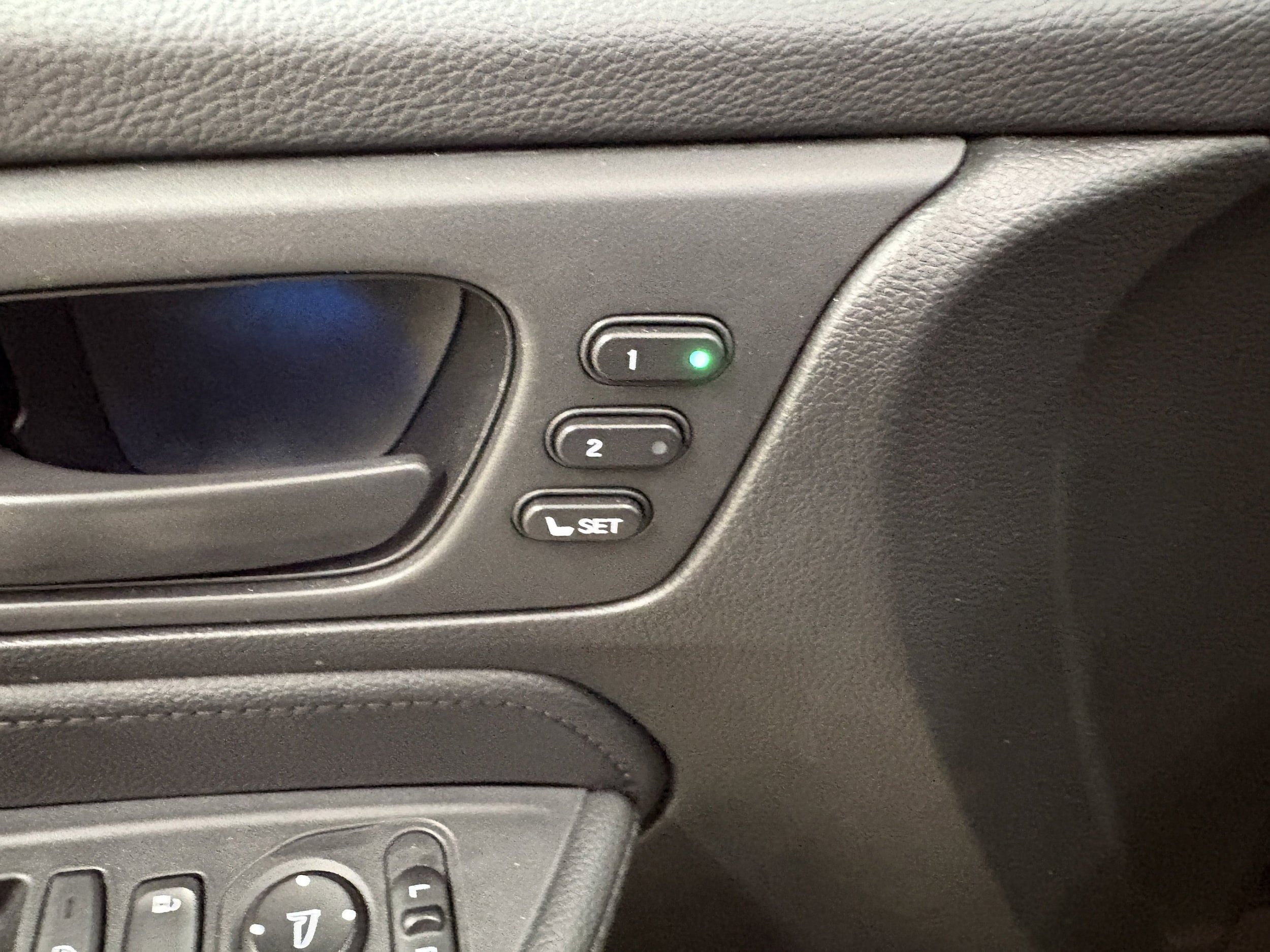 2024 Honda Odyssey EX-L - Photo 26