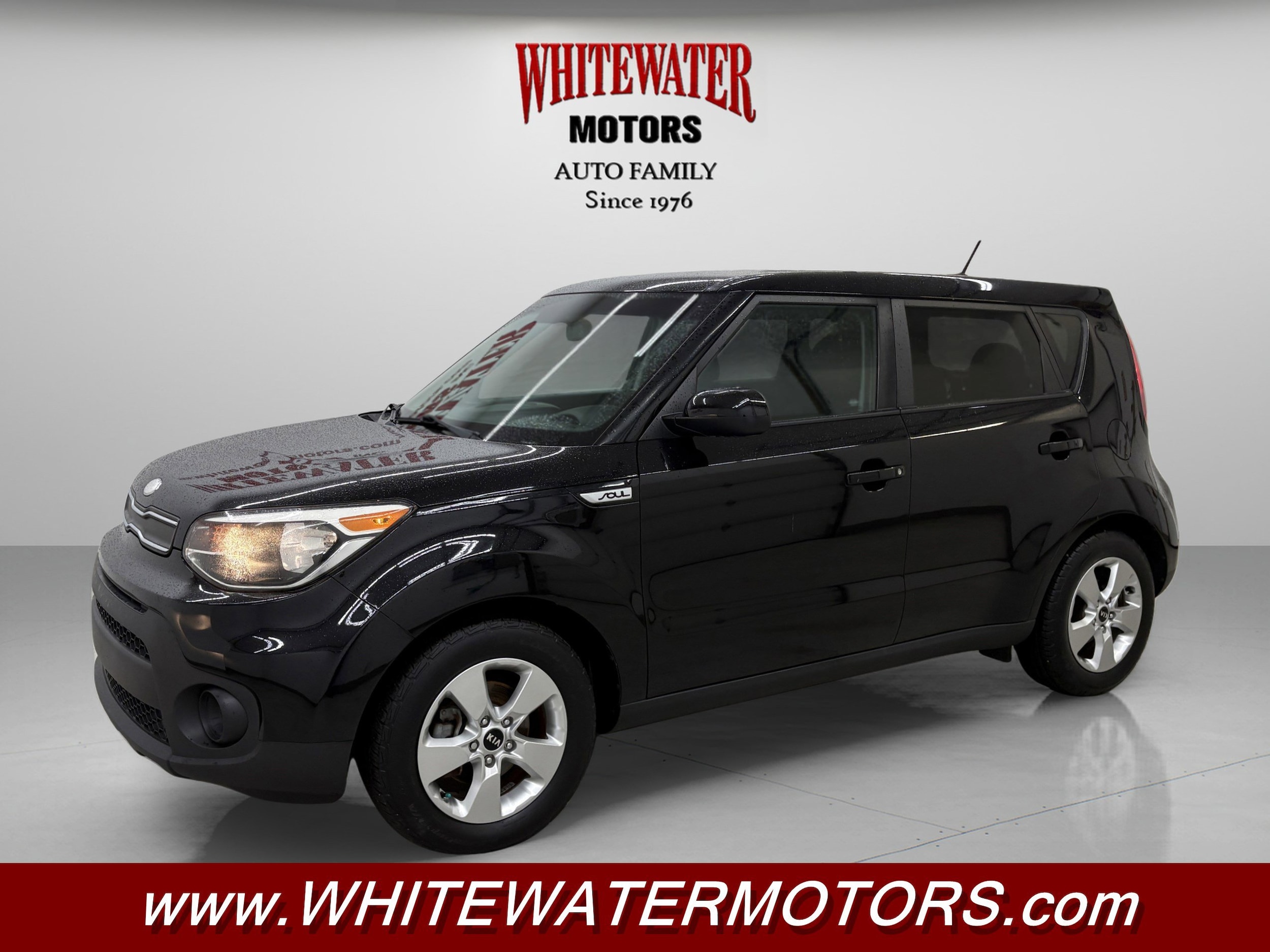 2017 Kia Soul 1.6L Base 6 M/T's photo