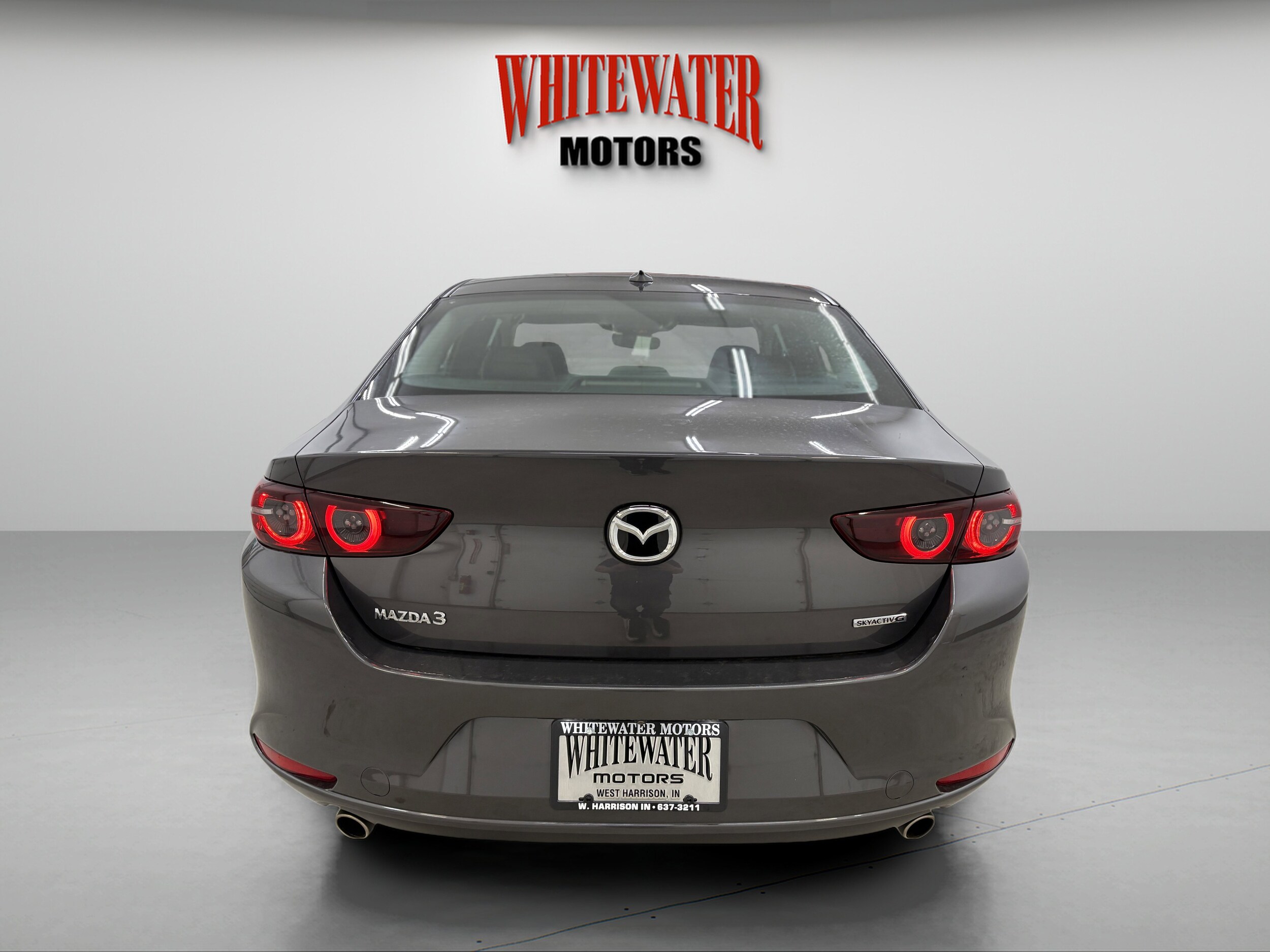 2019 Mazda Mazda3 Sedan Premium photo 3