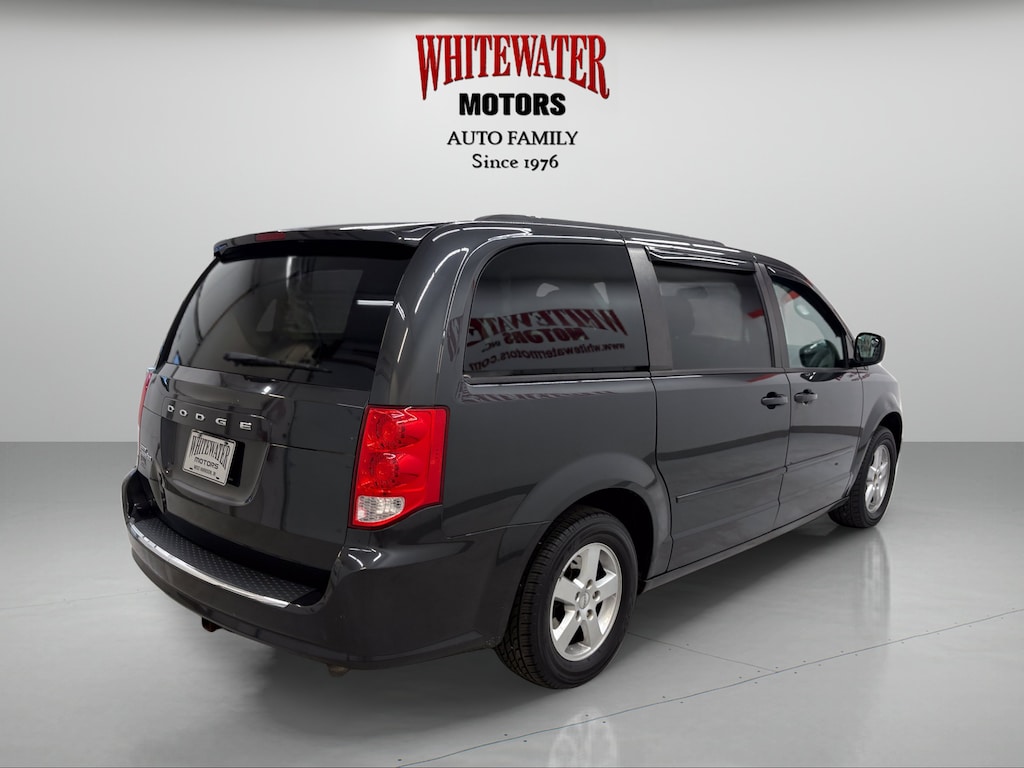 Used 2011 Dodge Grand Caravan Mainstreet Mini-van, Passenger