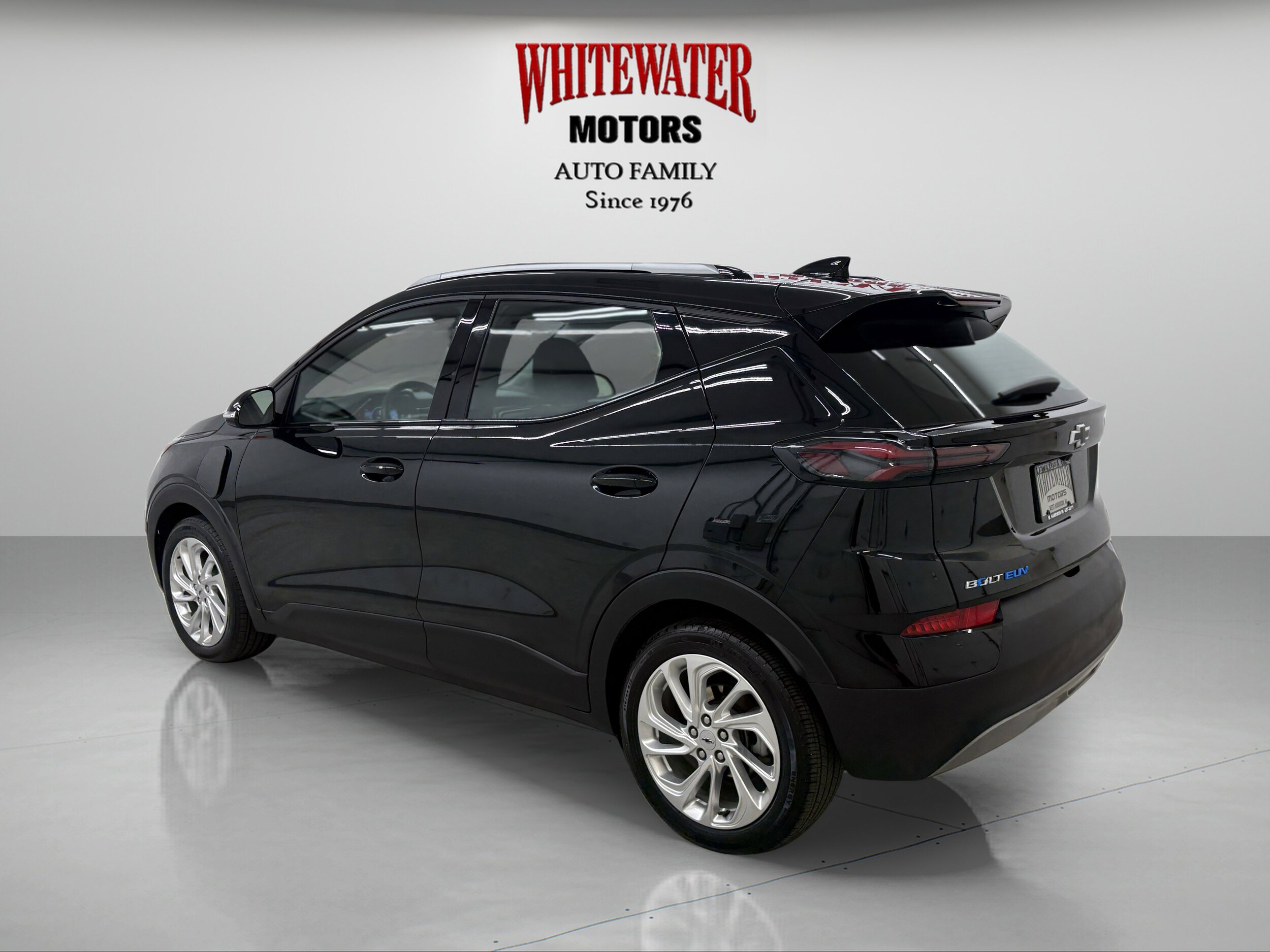 2023 Chevrolet Bolt EUV photo 2