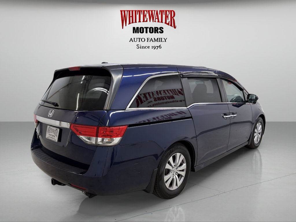 Used 2015 Honda Odyssey EX-L with Harmar Lift Mini-van, Passenger