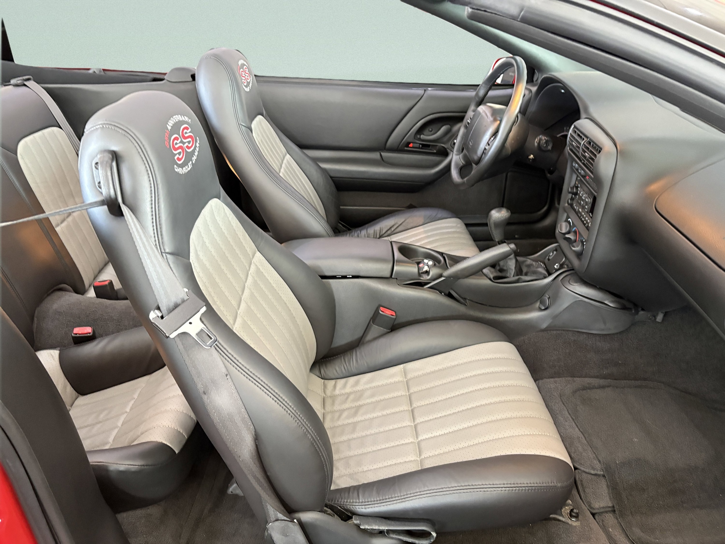 2002 Chevrolet Camaro Z28 - Photo 25