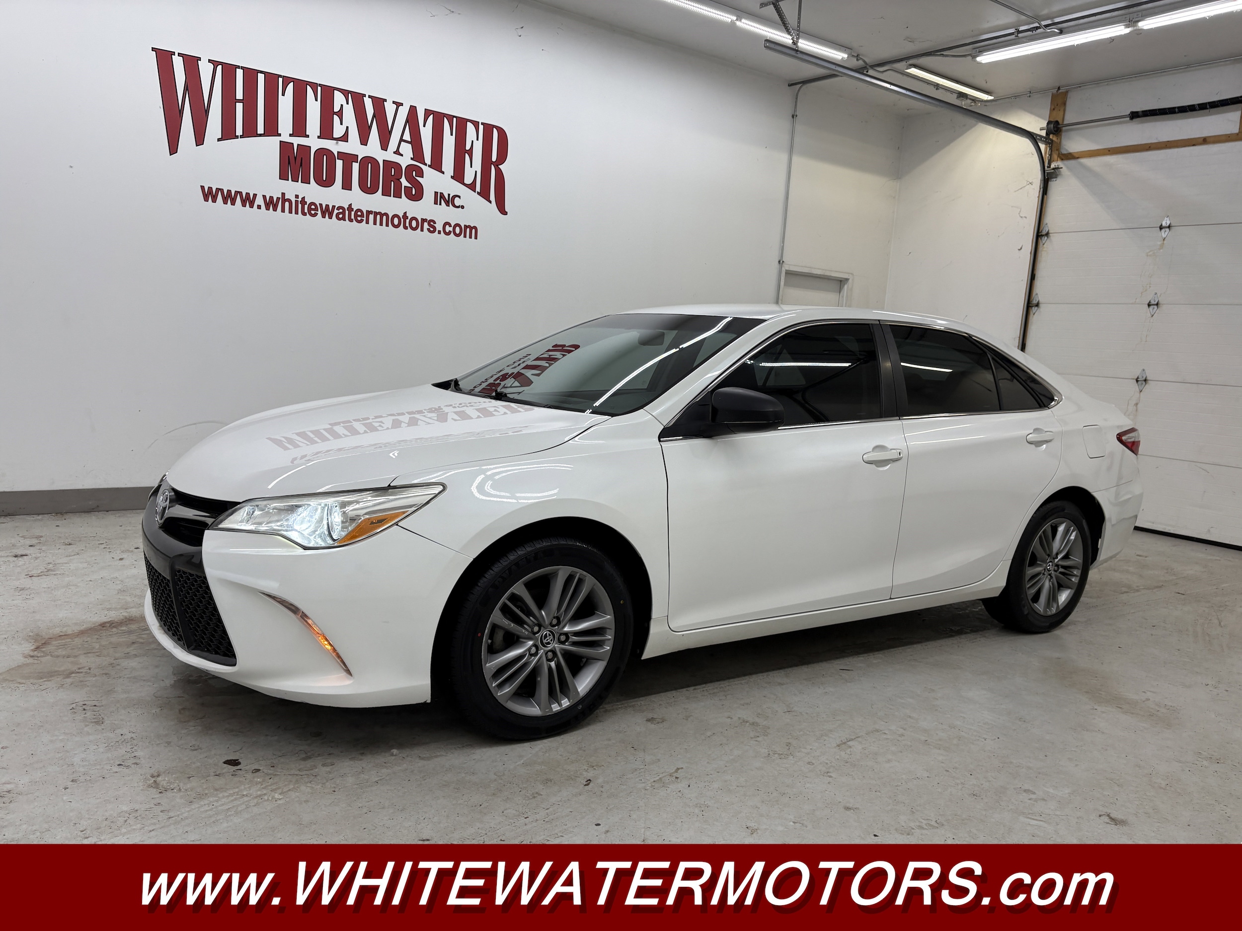 2016 Toyota Camry 2.5 Auto Special Edition's photo
