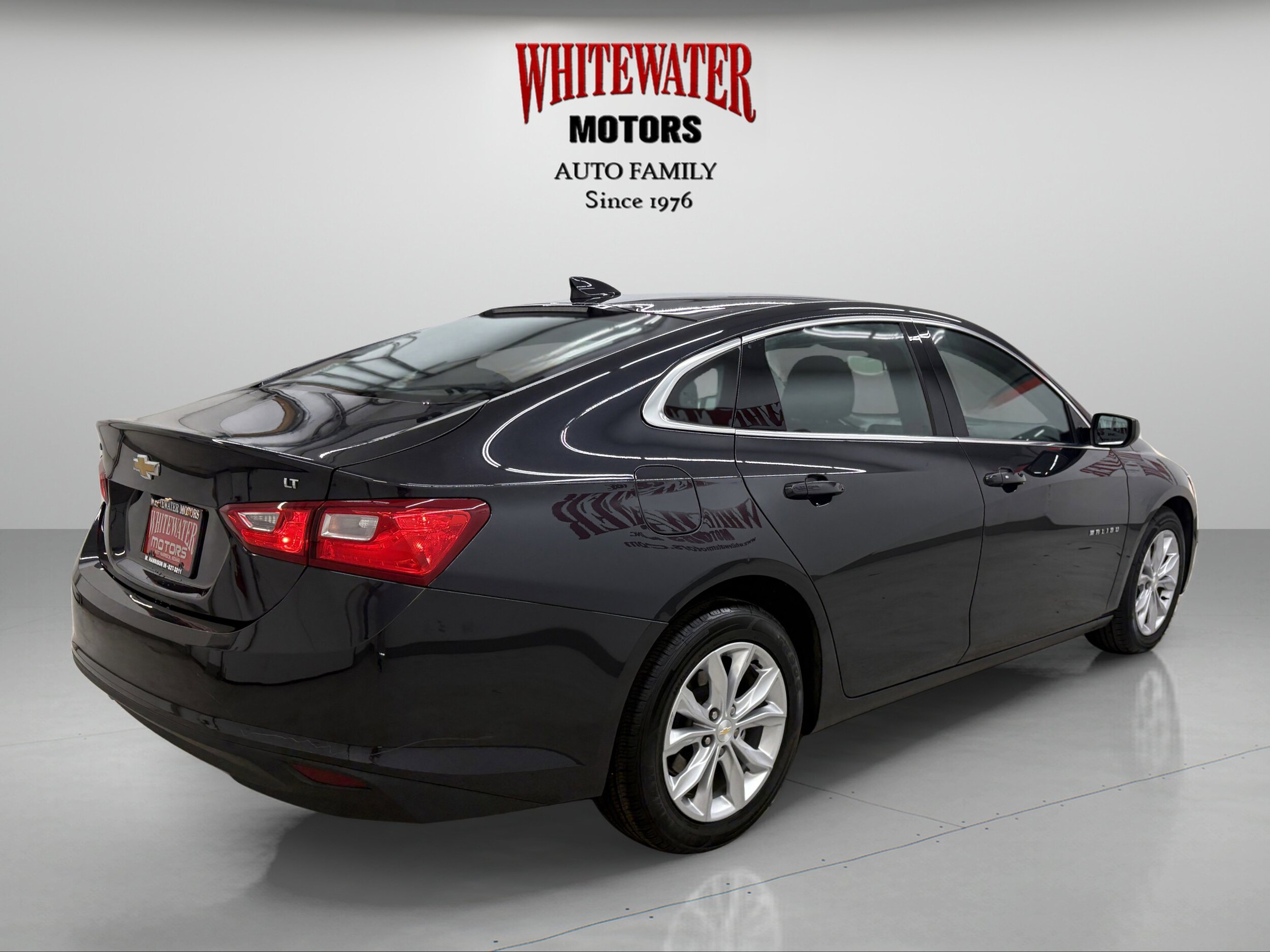 2023 Chevrolet Malibu 1LT photo 4