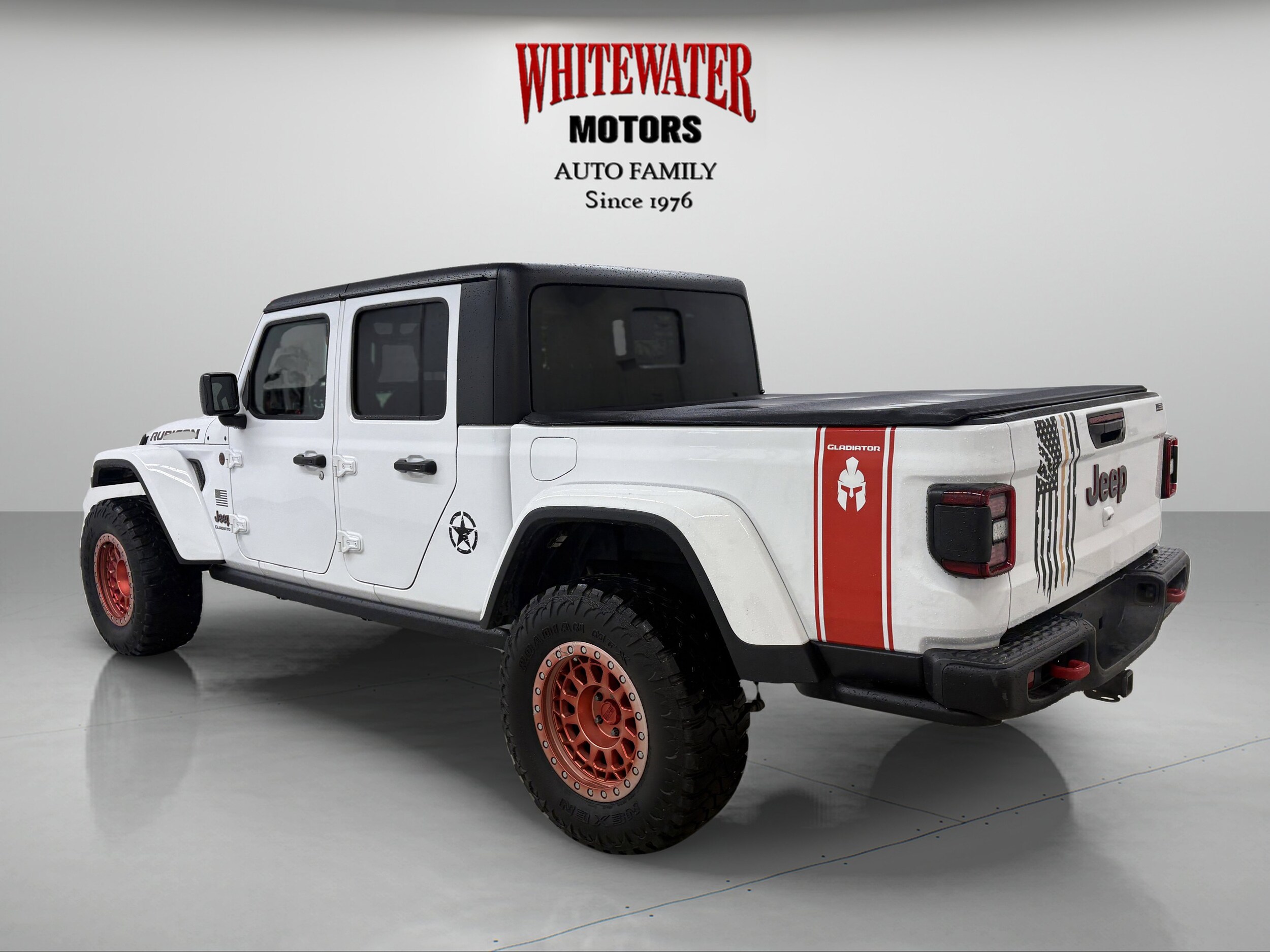 2020 Jeep Gladiator Rubicon photo 2