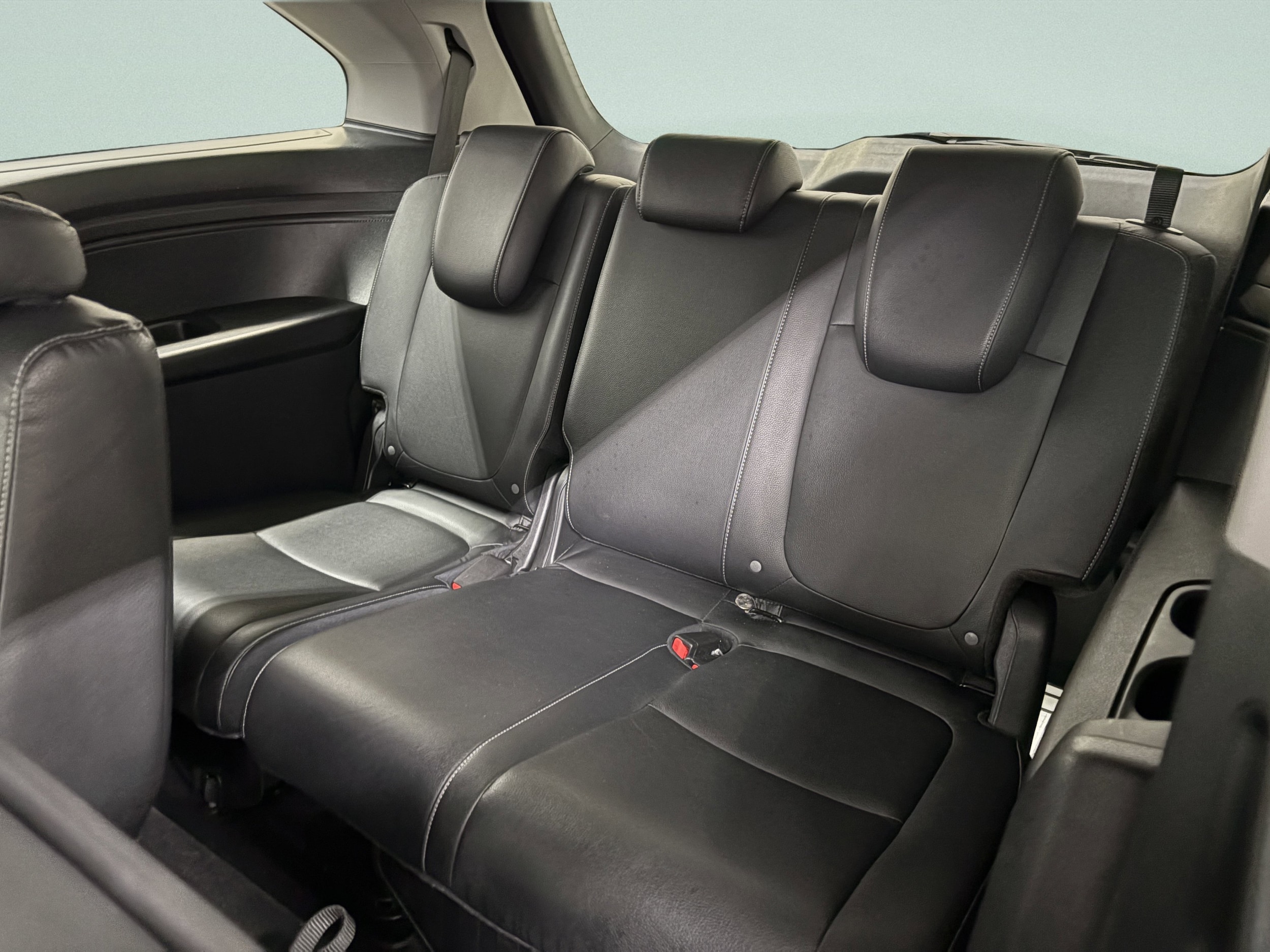 2024 Honda Odyssey EX-L - Photo 13