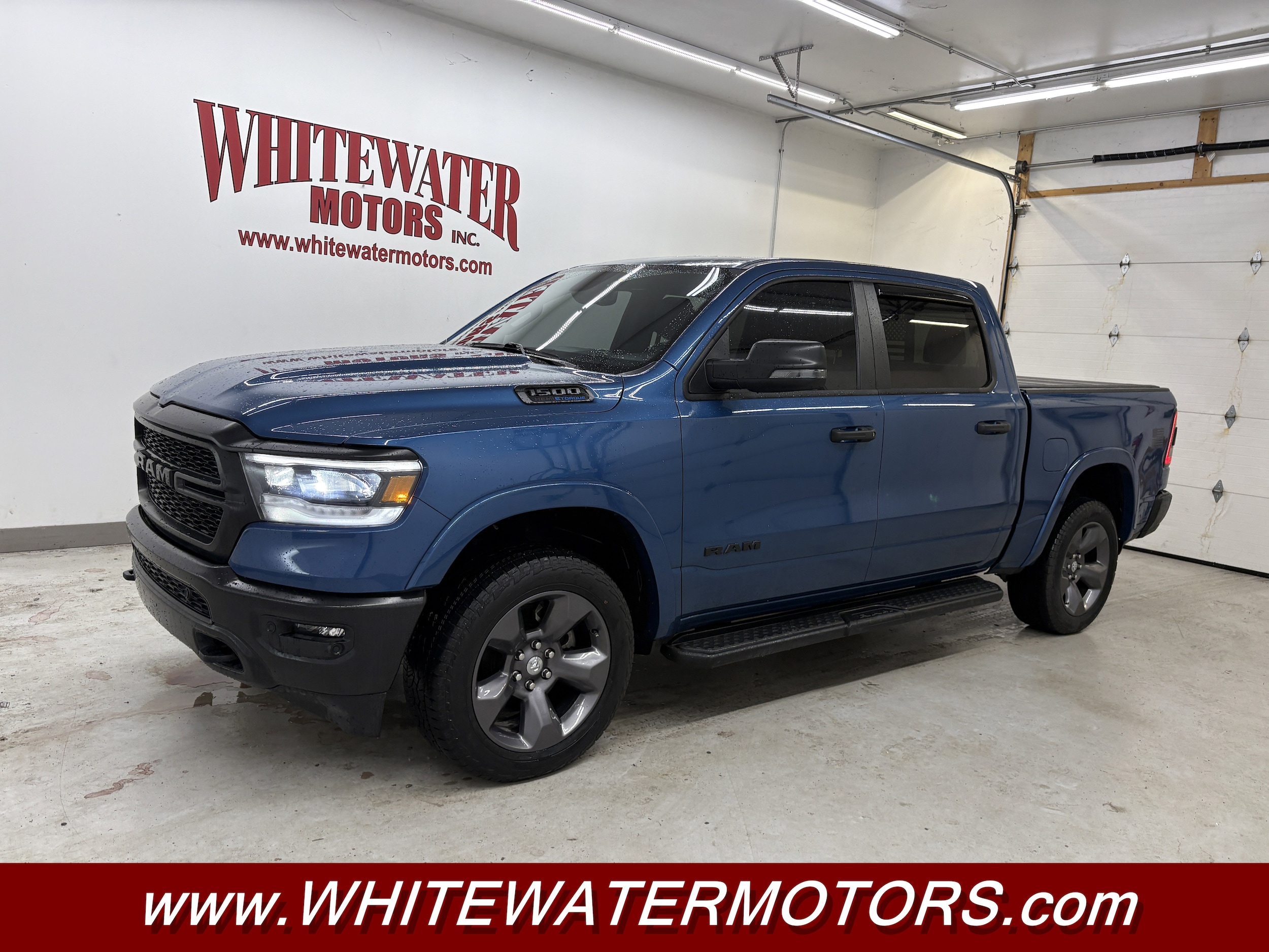 2024 RAM 1500 Big Horn/Lone Star 4x4 Crew Cab 5'7's photo