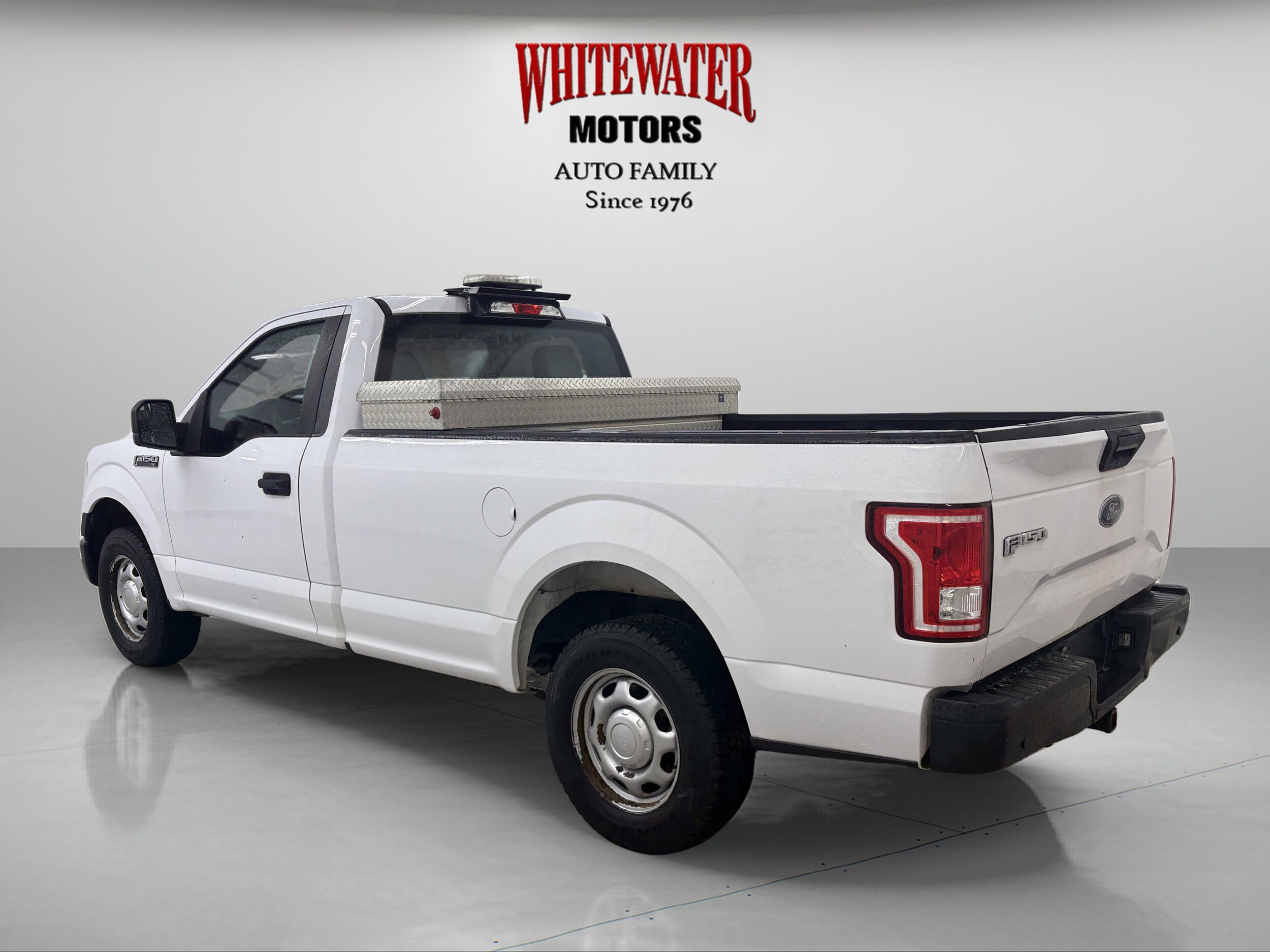 2017 Ford F-150 XL photo 2