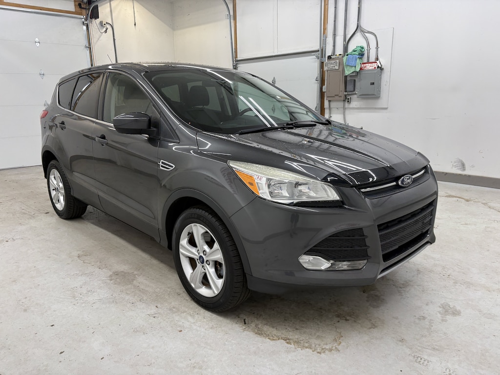 Used 2015 Ford Escape SE Sport Utility