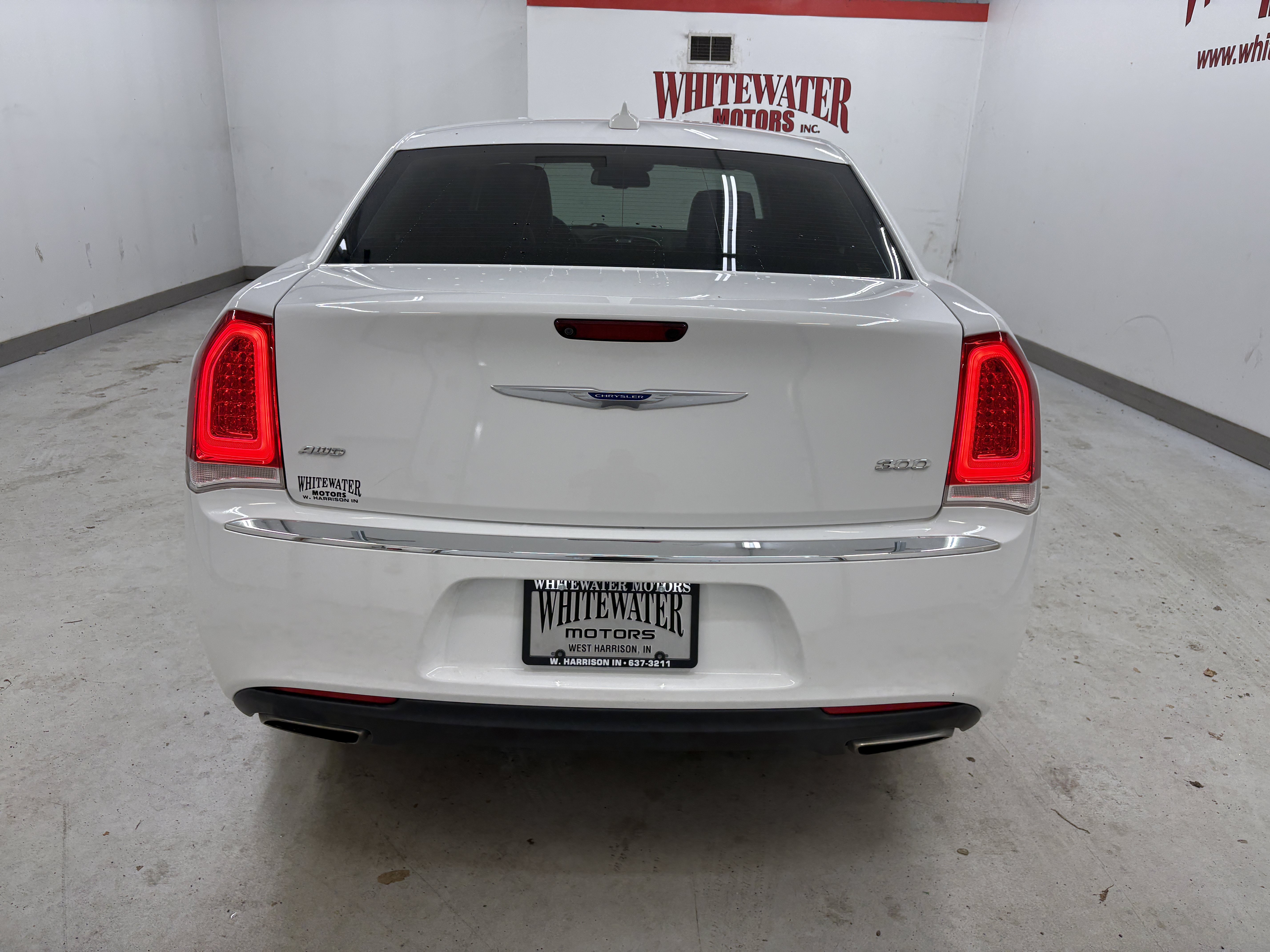 Used 2018 Chrysler 300 Limited 4dr Car