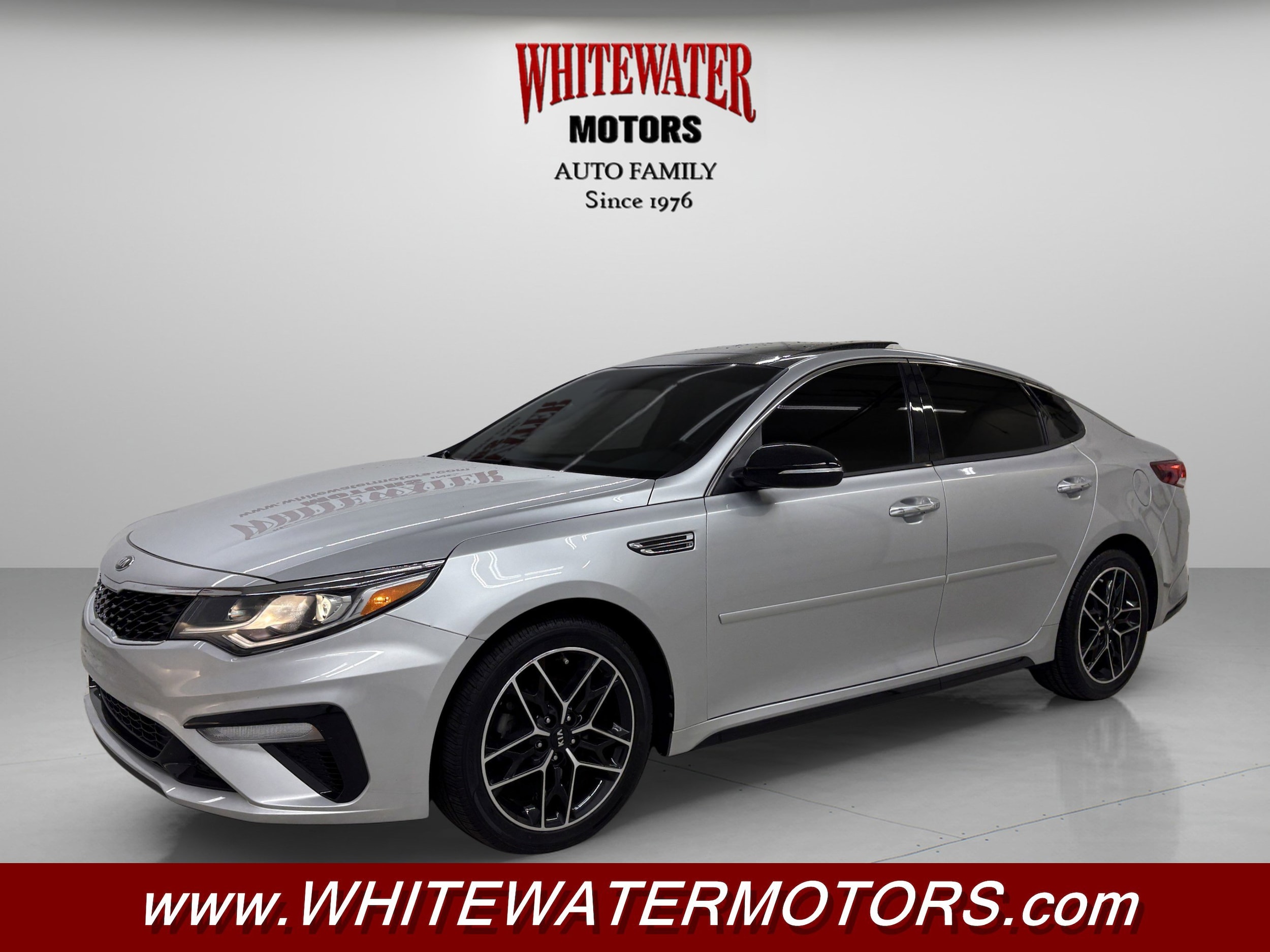 2020 Kia Optima SE's photo