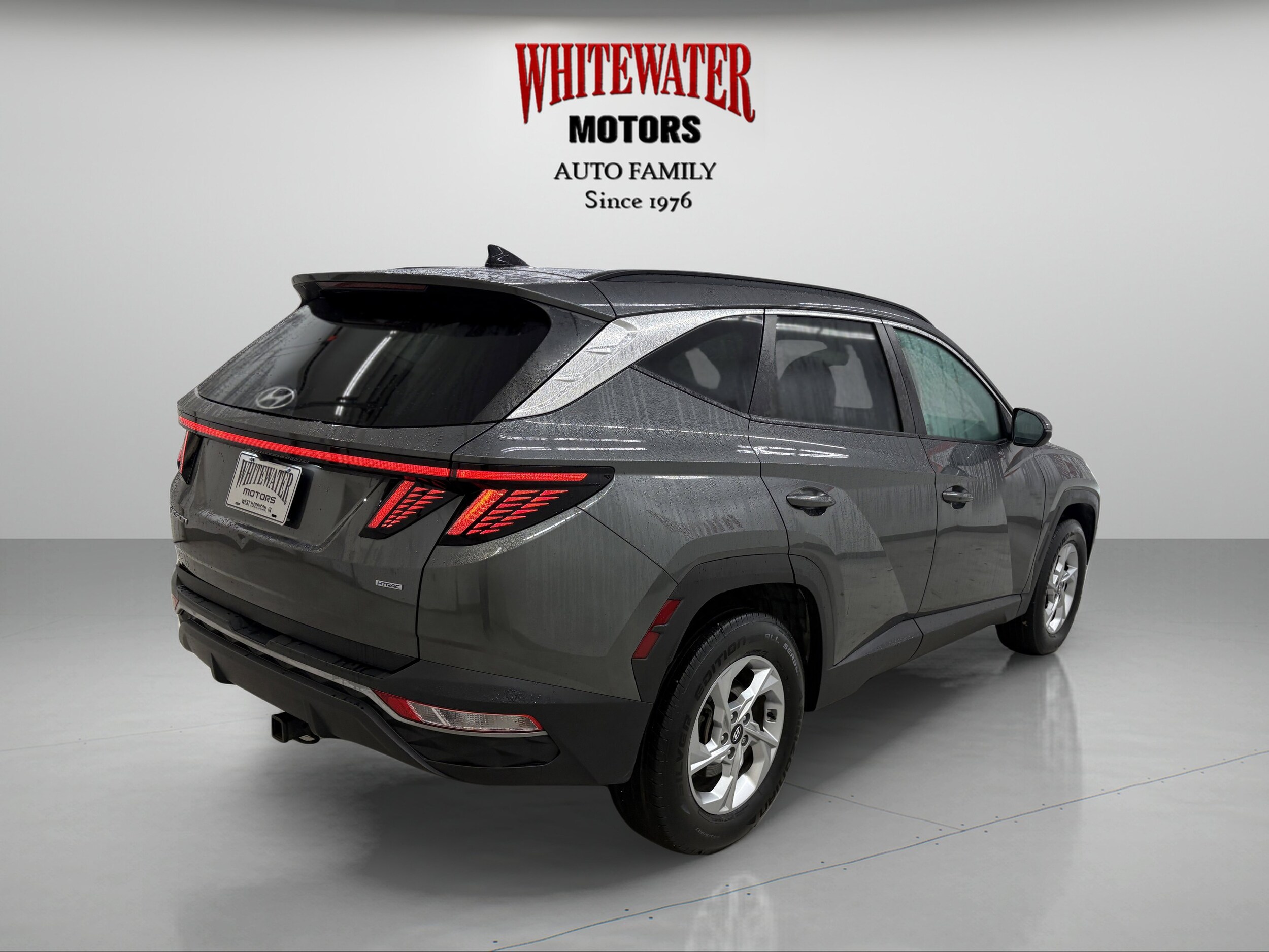 2022 Hyundai Tucson SEL photo 2